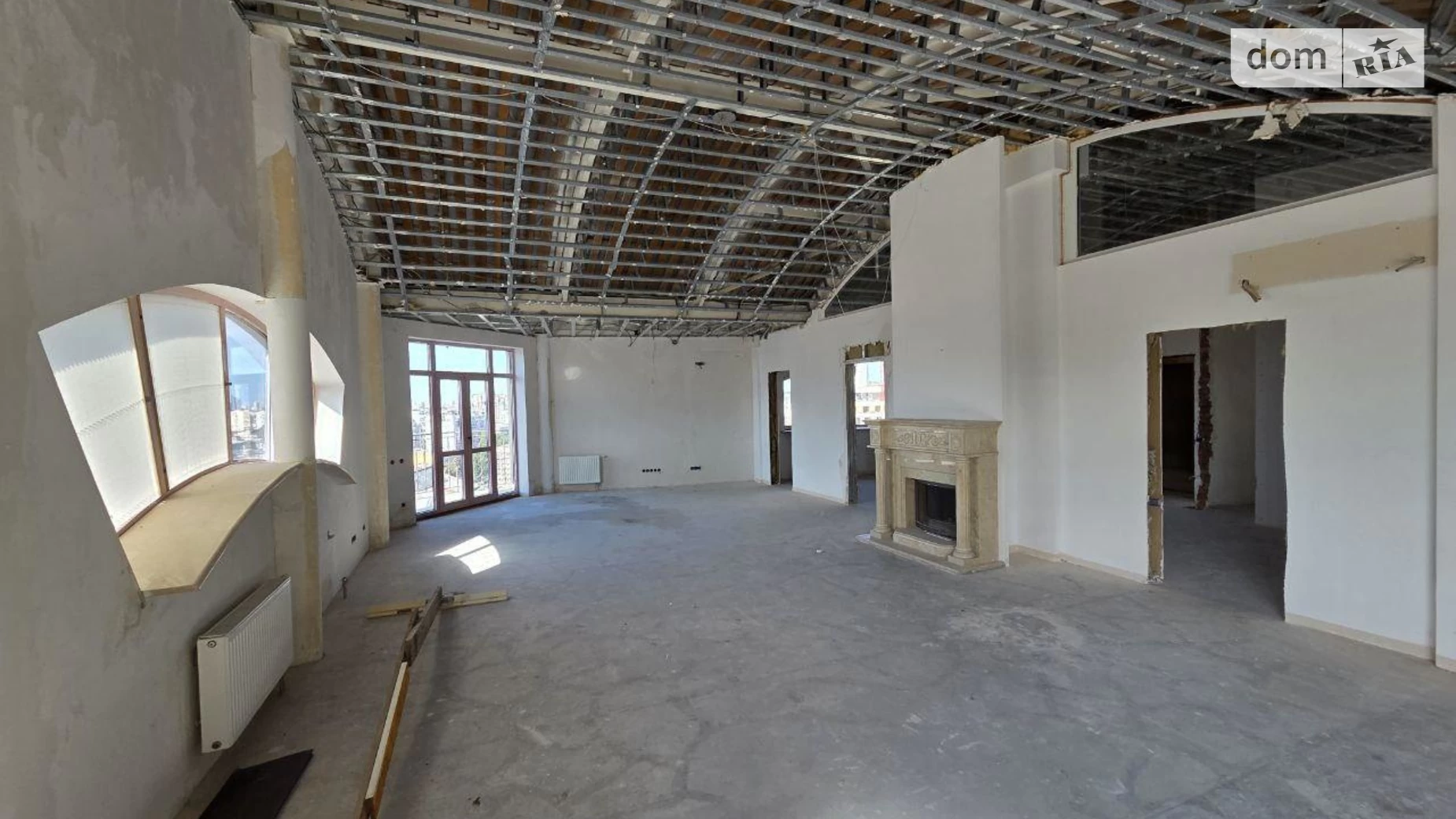 Сдается в аренду офис 220 кв. м в бизнес-центре, цена: 2350 $ - фото 3