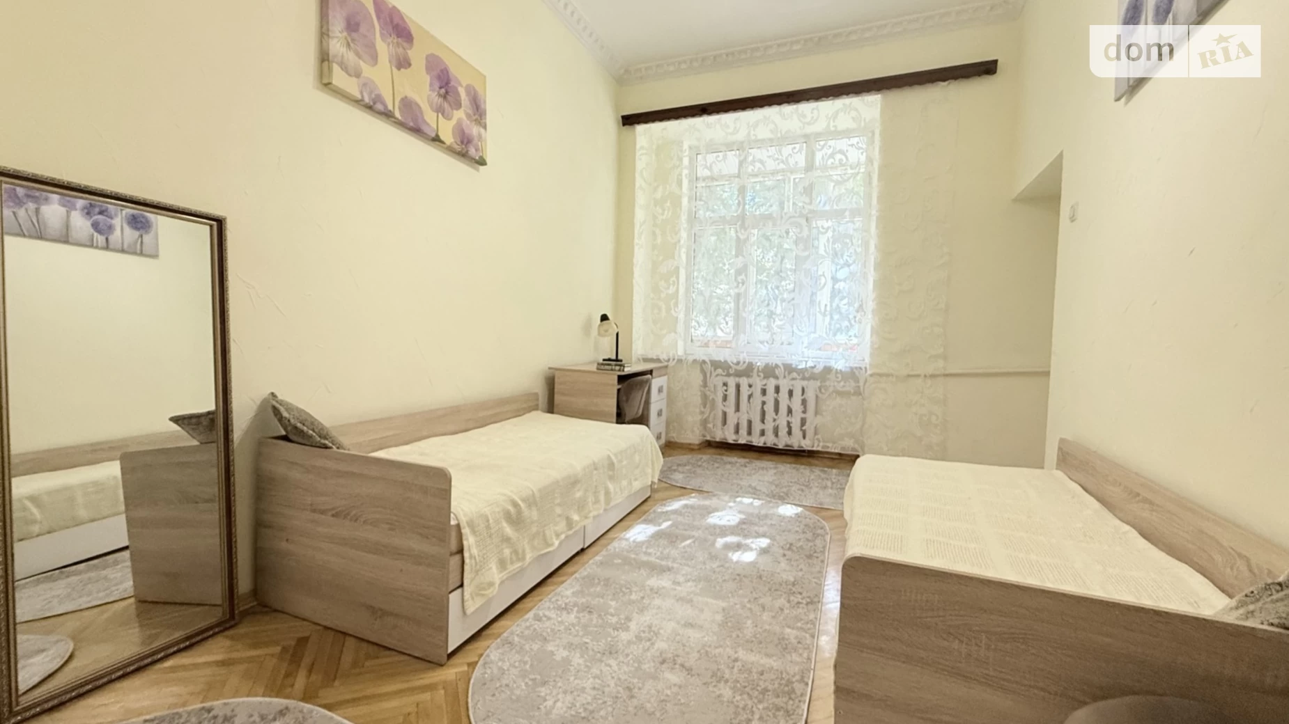 Продается 2-комнатная квартира 56 кв. м в Львове, ул. Федьковича - фото 2