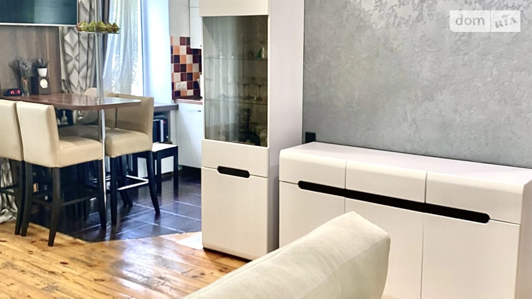 Продается 2-комнатная квартира 43.2 кв. м в Ровно, ул. Соборная - фото 4