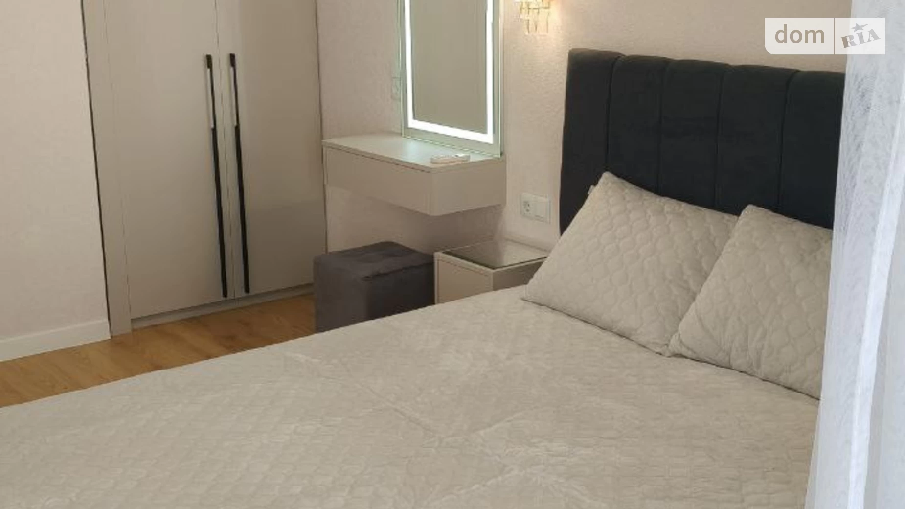 Продается 1-комнатная квартира 44 кв. м в Одессе, ул. Краснова, 1Б - фото 4