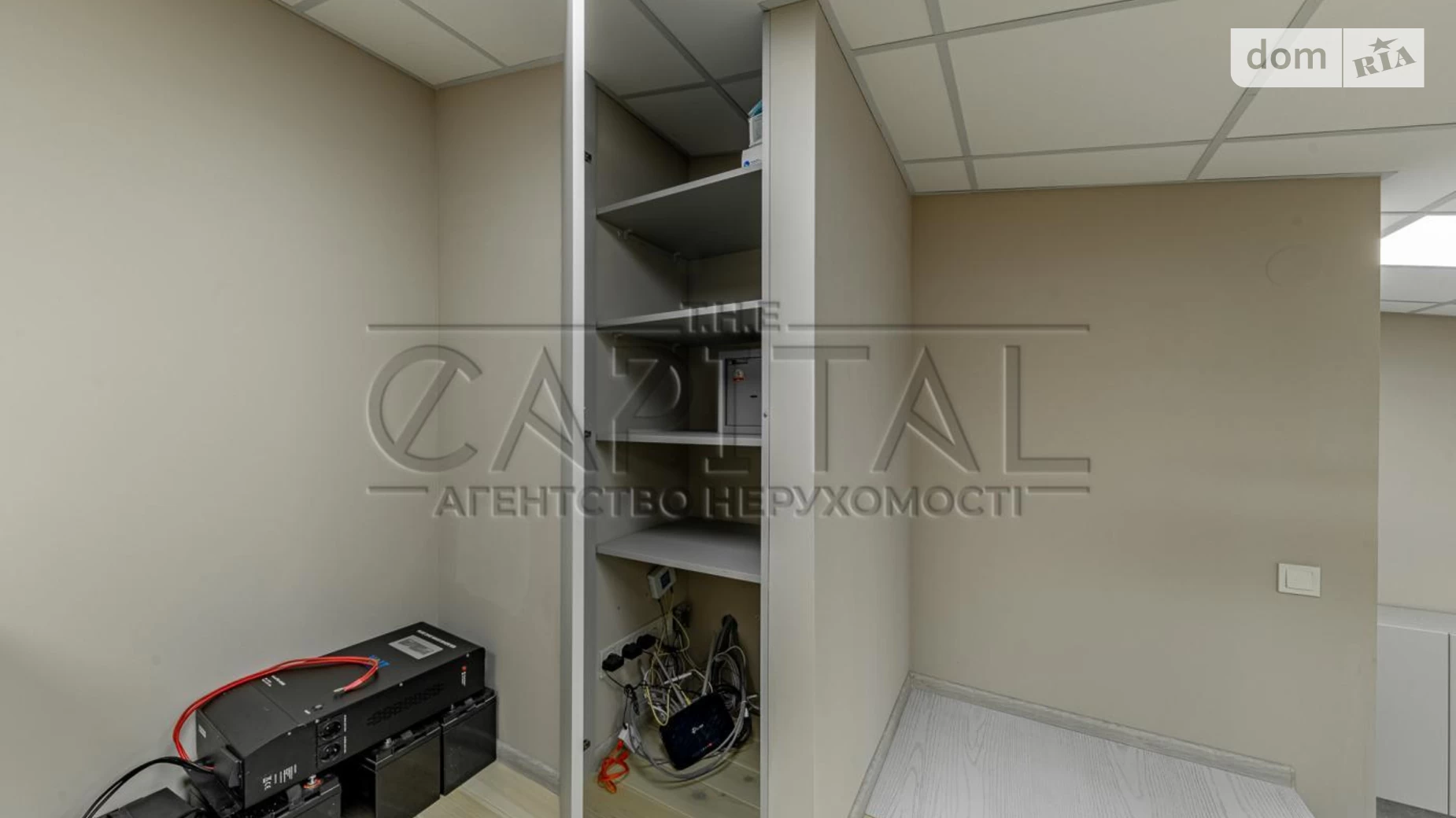 Сдается в аренду офис 73 кв. м в бизнес-центре, цена: 1200 $ - фото 5