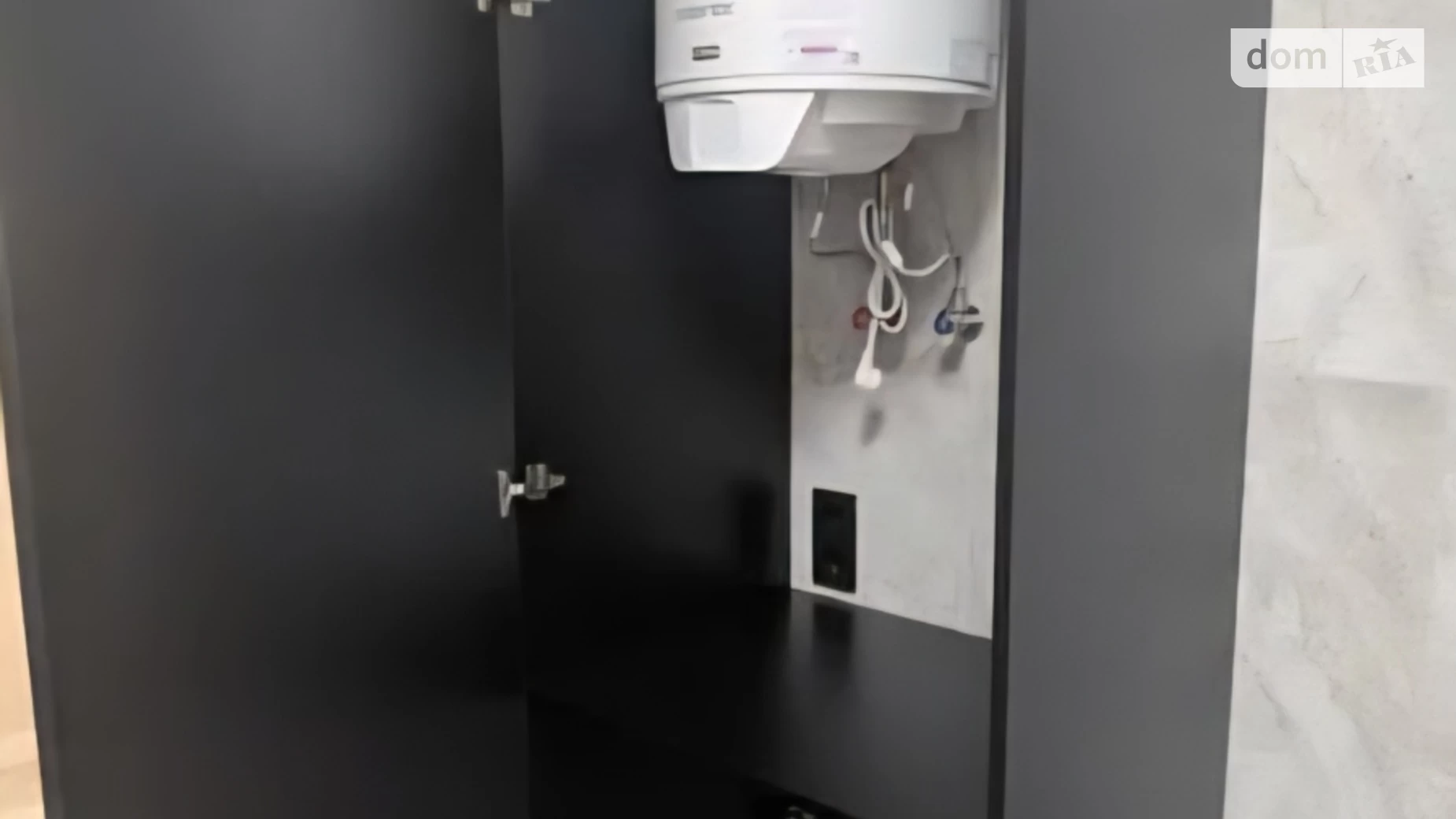 Продается 1-комнатная квартира 43 кв. м в Ивано-Франковске, ул. Вовчинецька, 223А - фото 4