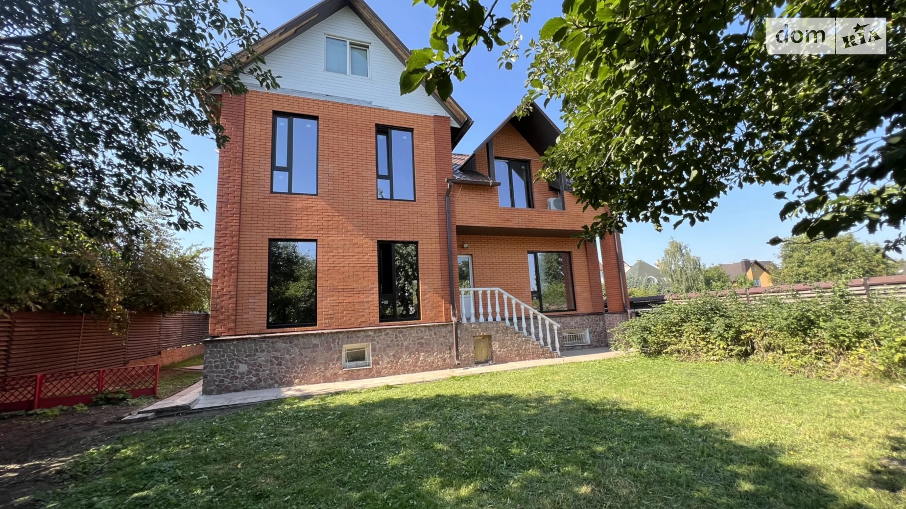 Продається будинок 3 поверховий 290 кв. м з подвалом, цена: 249000 $ - фото 2