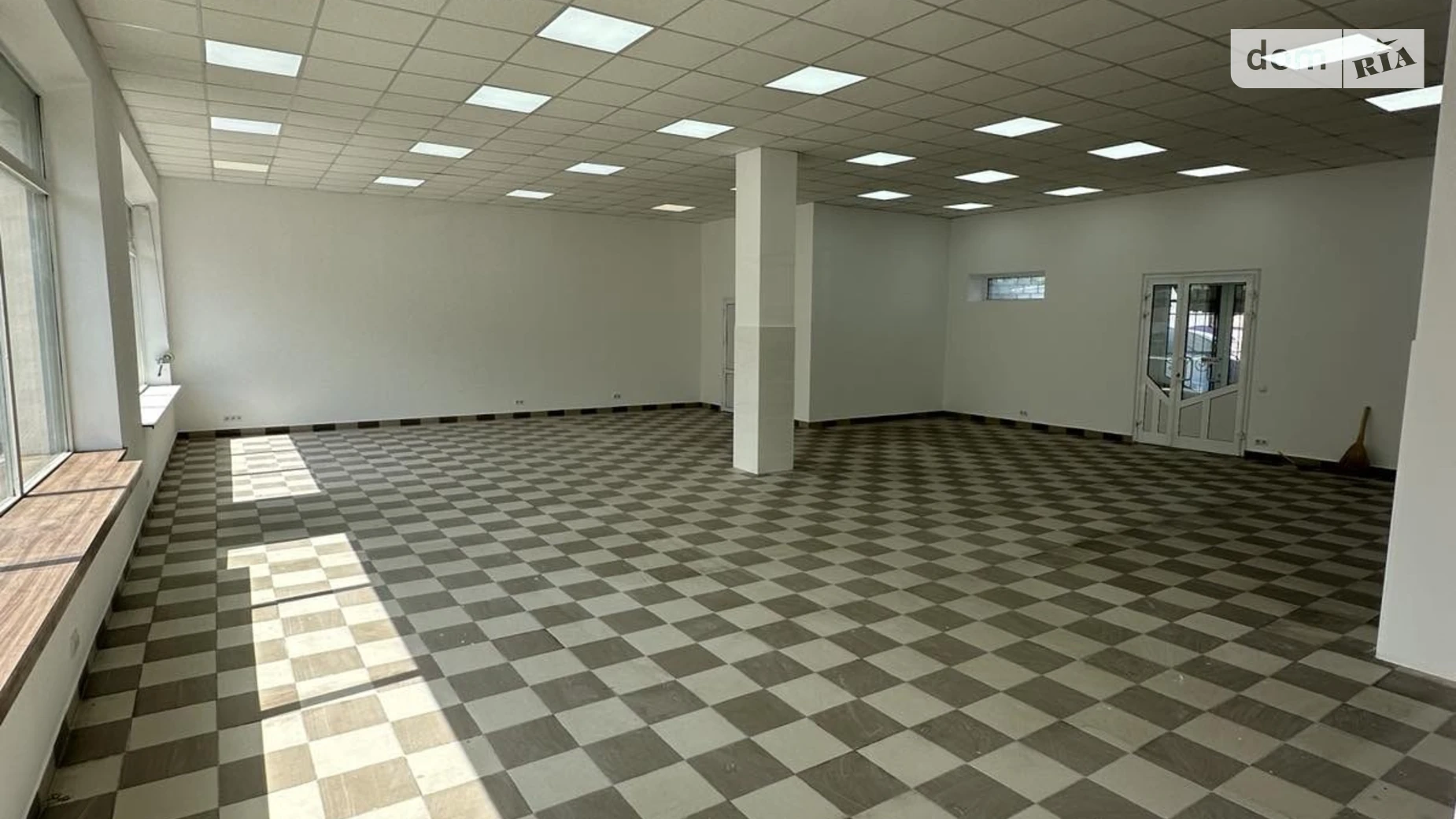 Здається в оренду приміщення вільного призначення 156 кв. м в 1-поверховій будівлі, цена: 49920 грн - фото 2