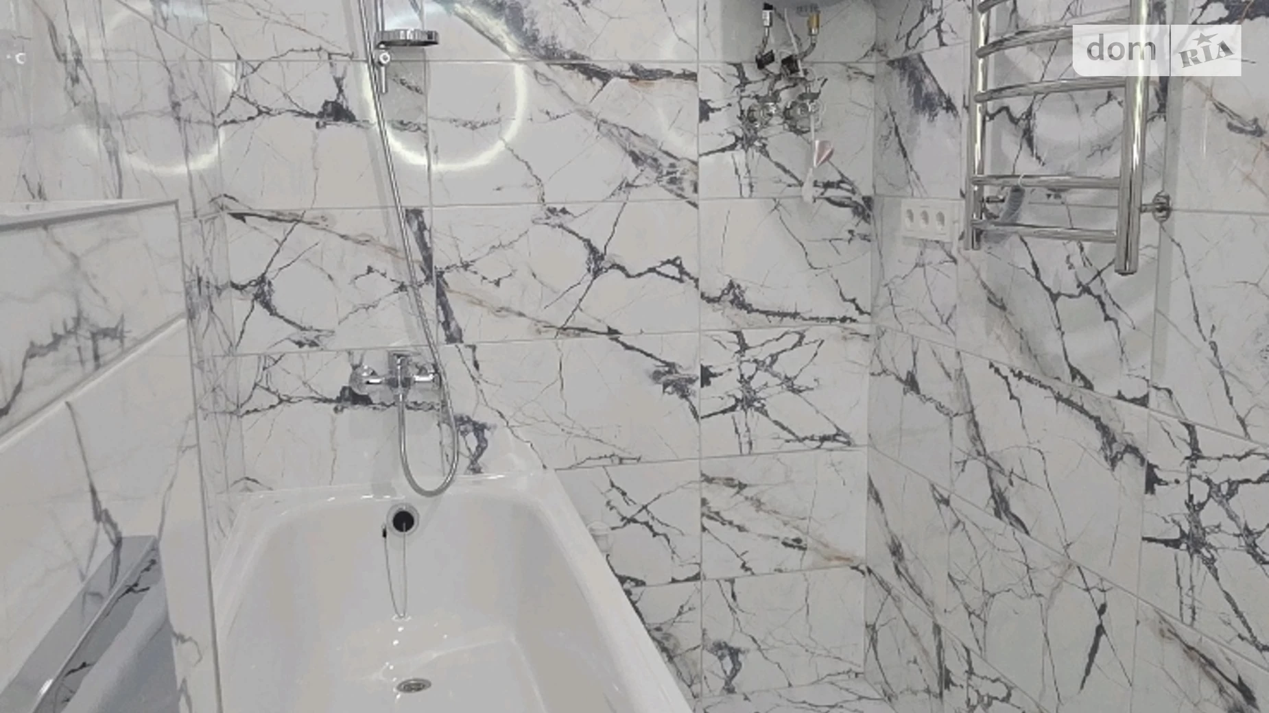 Продается 1-комнатная квартира 43 кв. м в Ужгороде, ул. Фодора Степана, 111 - фото 5