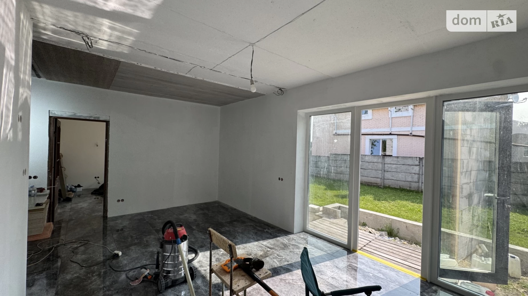 Продается дом на 2 этажа 195.4 кв. м с гаражом, цена: 95000 $ - фото 5