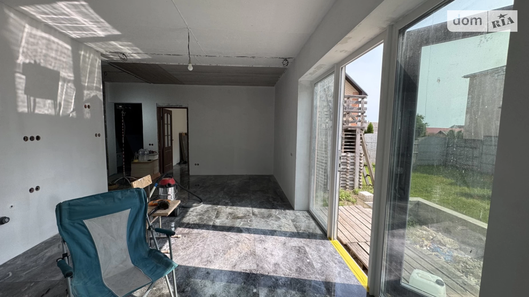 Продается дом на 2 этажа 195.4 кв. м с гаражом, цена: 95000 $ - фото 3