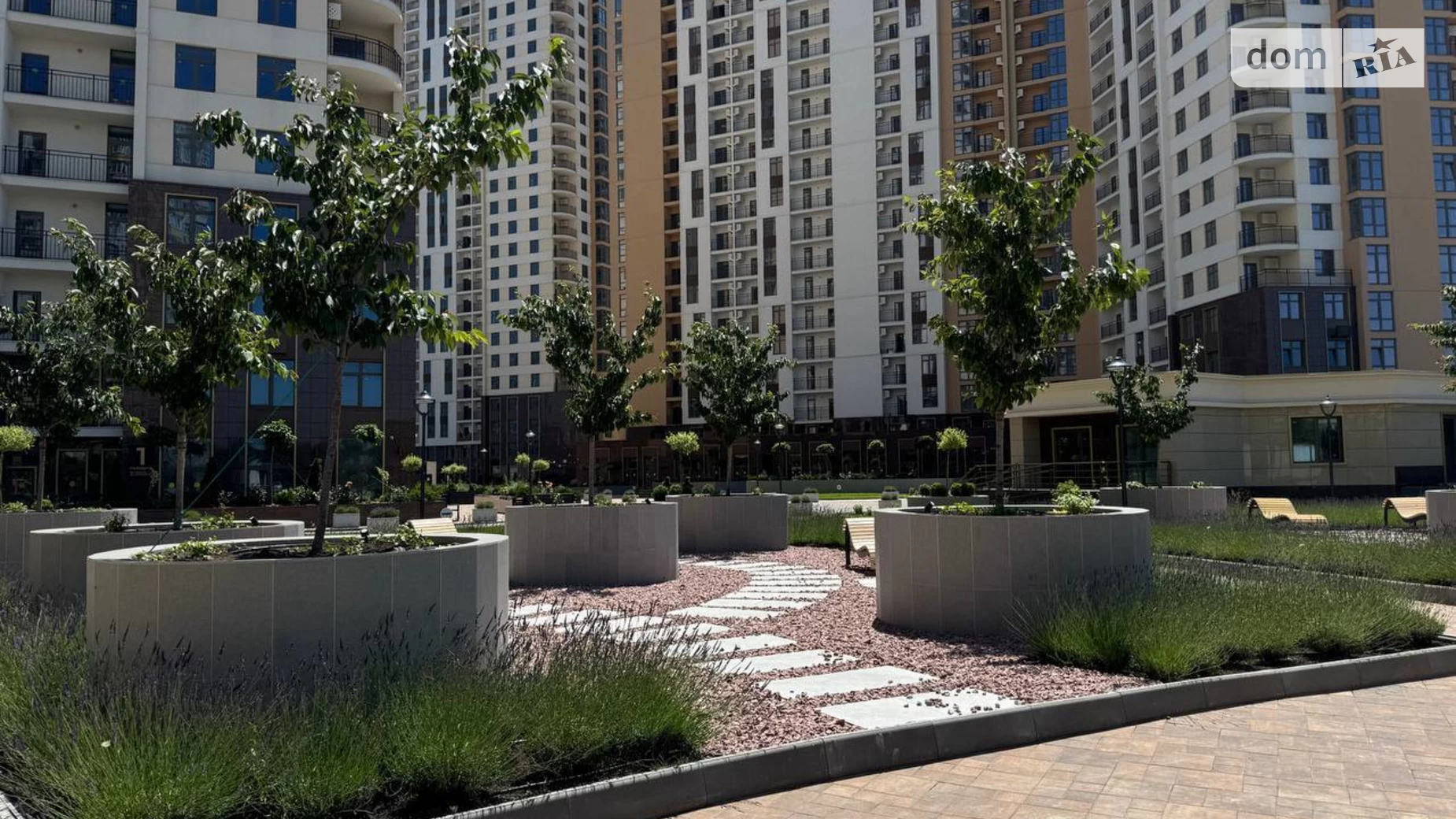 Продается 2-комнатная квартира 43 кв. м в Одессе, ул. Краснова, 3 корпус 65 - фото 2