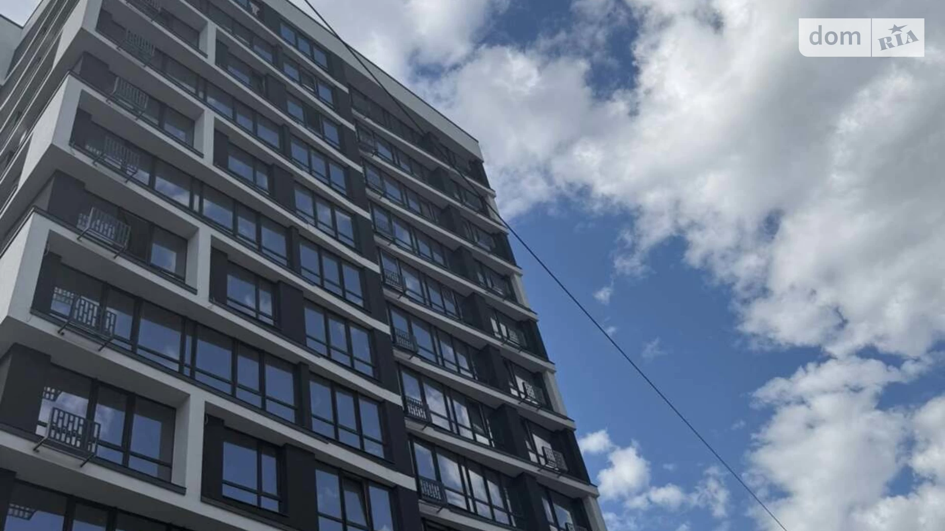 Продается 1-комнатная квартира 49 кв. м в Ивано-Франковске, ул. Бельведерська, 40 - фото 2