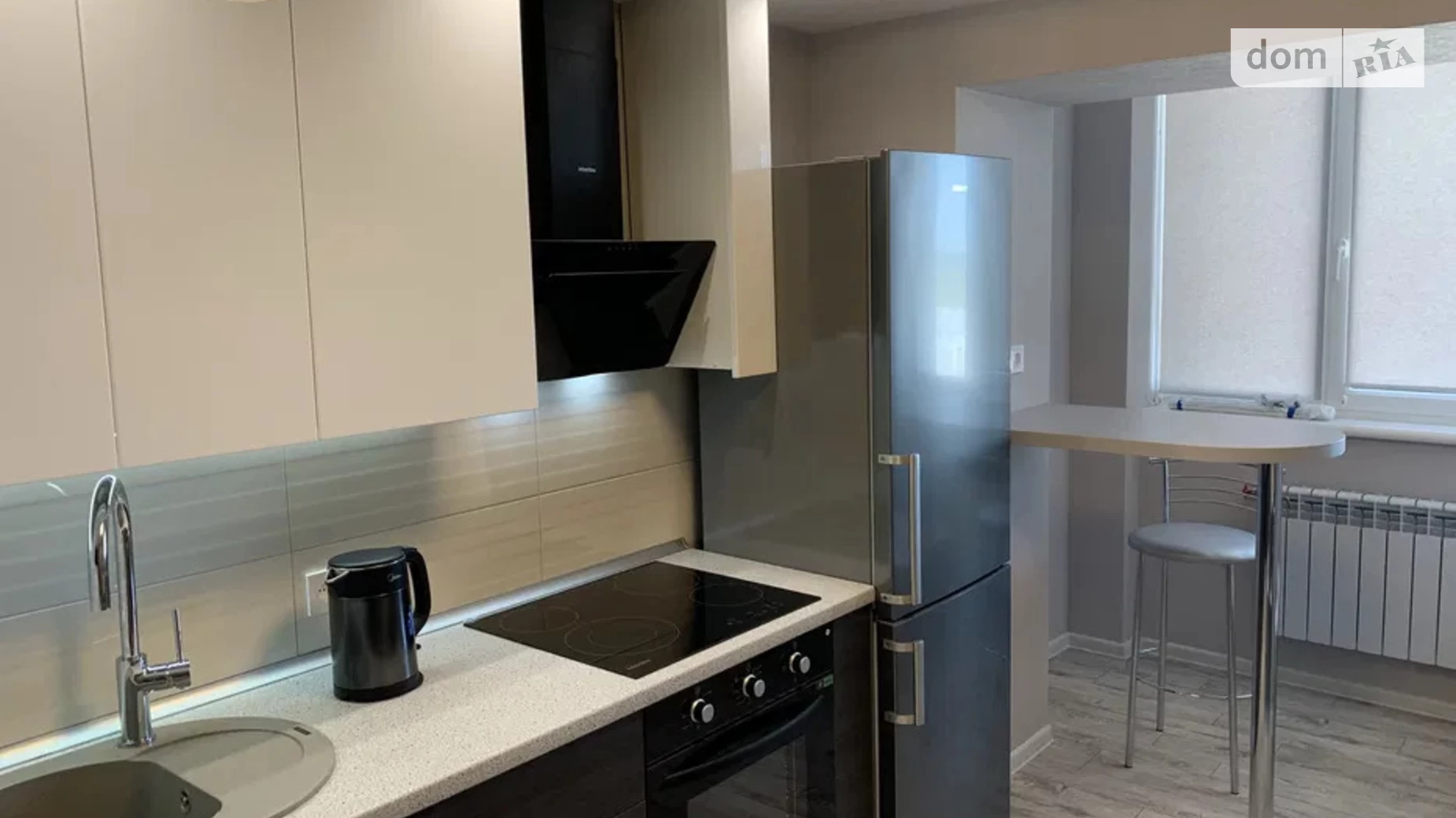 Продается 1-комнатная квартира 46 кв. м в Харькове, просп. Победы, 73Б - фото 3