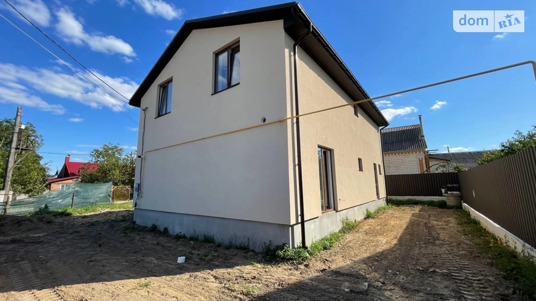 Продается дом на 2 этажа 150 кв. м с подвалом, цена: 92000 $ - фото 2