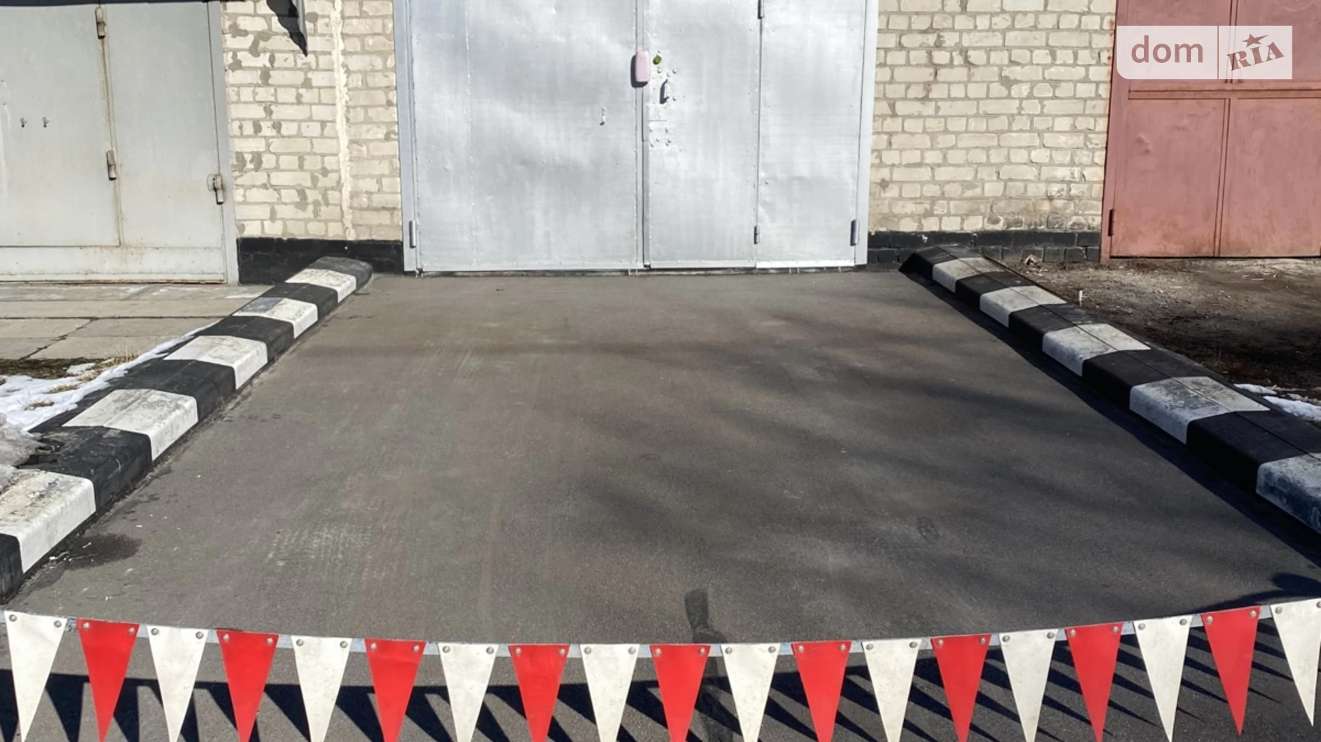 Продается отдельно стоящий гараж под легковое авто на 39.6 кв. м, цена: 12370 $ - фото 2