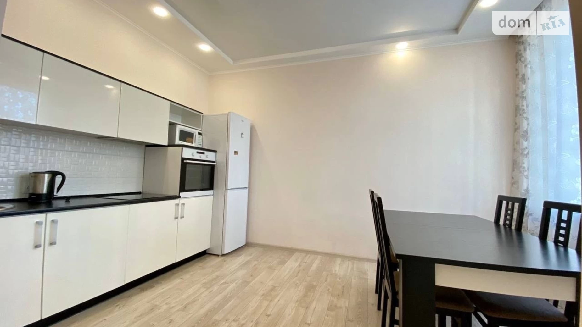 Сдается в аренду 2-комнатная квартира 70 кв. м в Днепре, ул. Симферопольская - фото 3