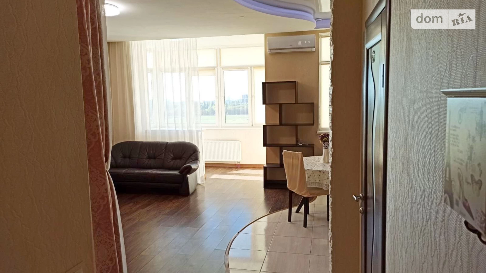 Сдается в аренду 1-комнатная квартира 50 кв. м в Одессе, ул. Артиллерийская - фото 2