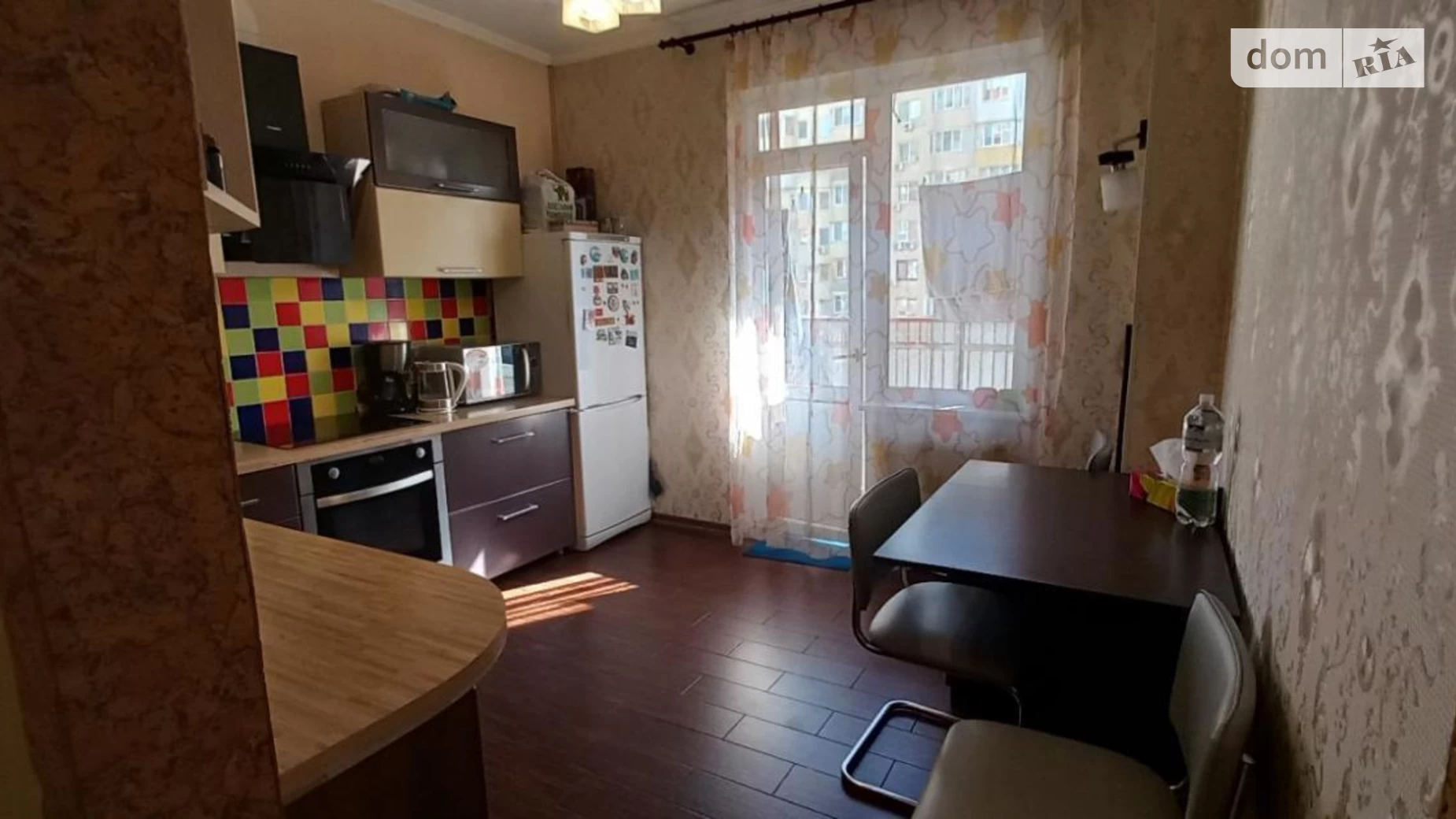 Продается 1-комнатная квартира 39 кв. м в Лиманке, мас. Радужный, 8 - фото 2