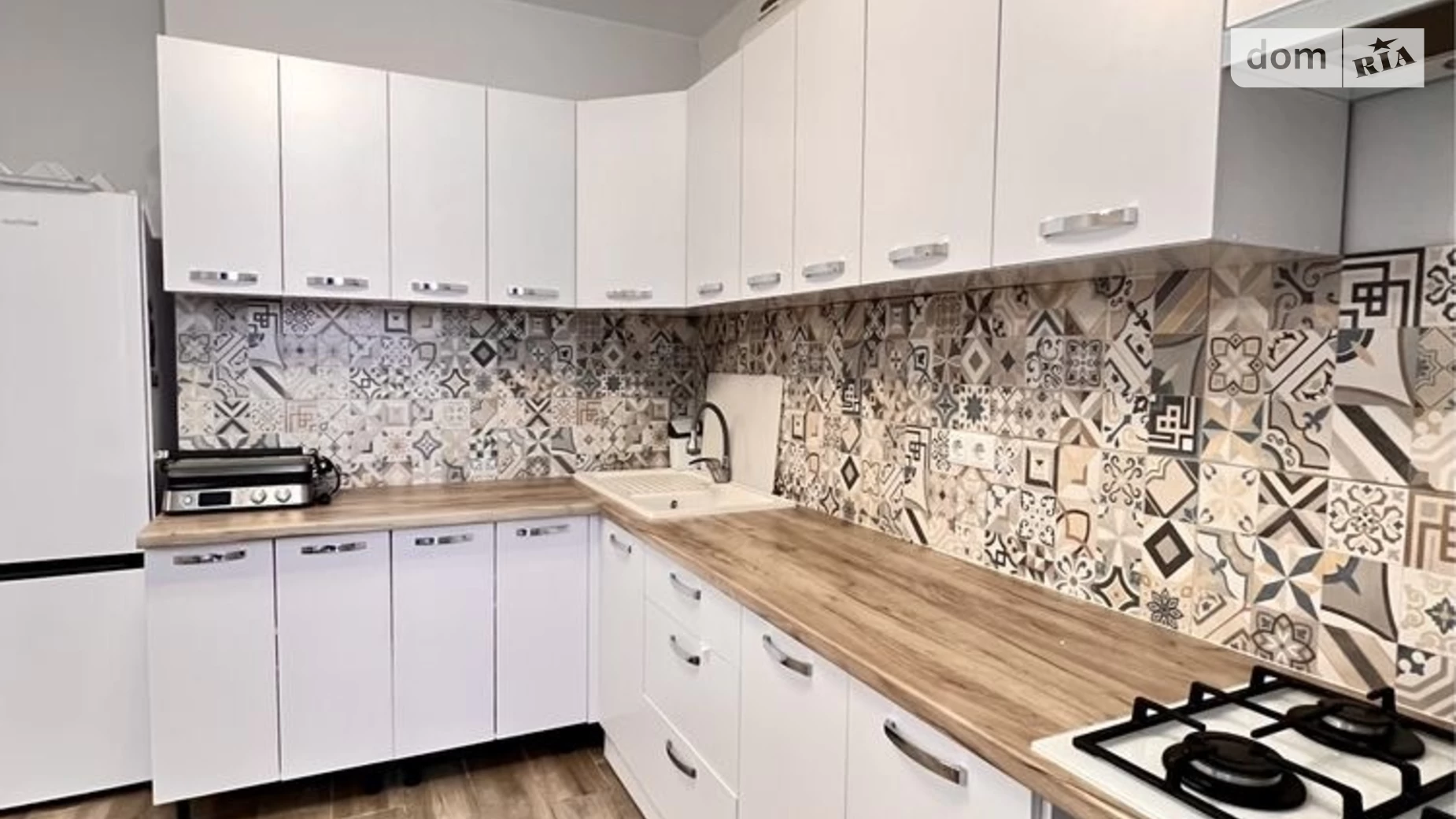 Продается 2-комнатная квартира 65 кв. м в Ирпене, ул. Мечникова, 104Б - фото 2