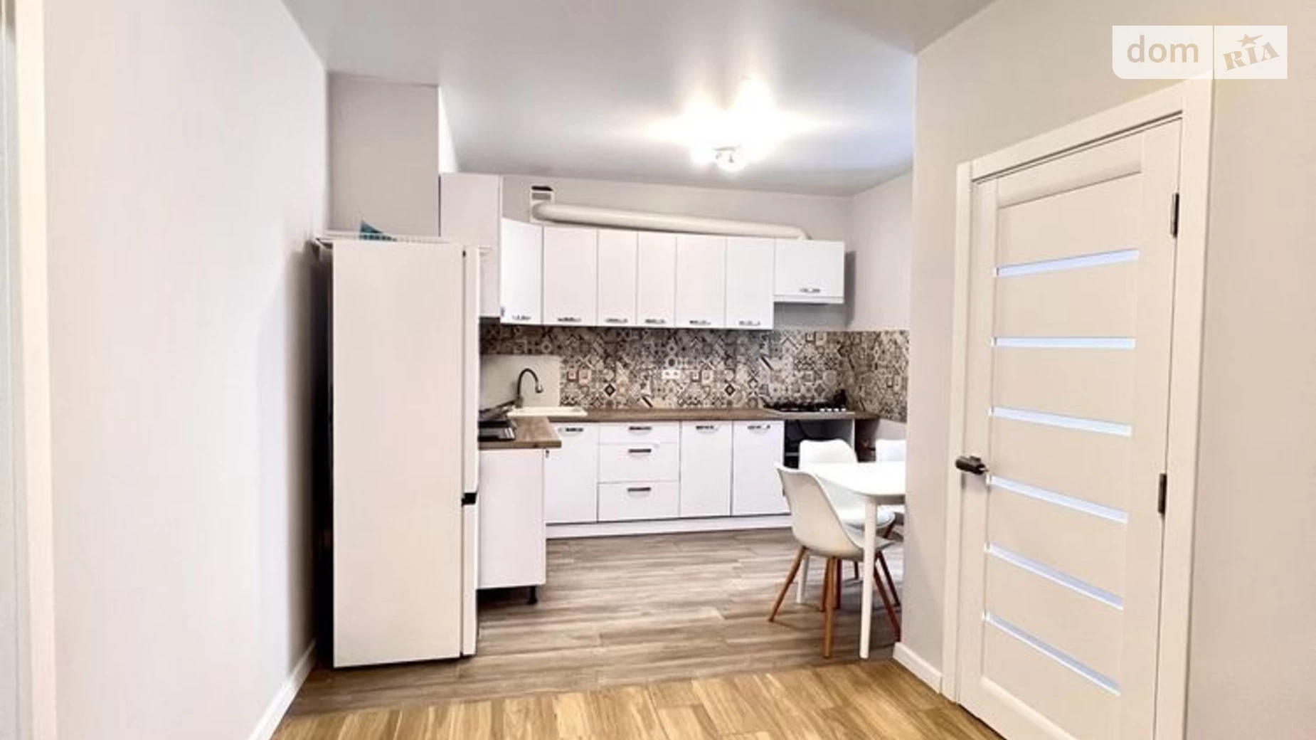 Продается 2-комнатная квартира 65 кв. м в Ирпене, ул. Мечникова, 104Б - фото 4