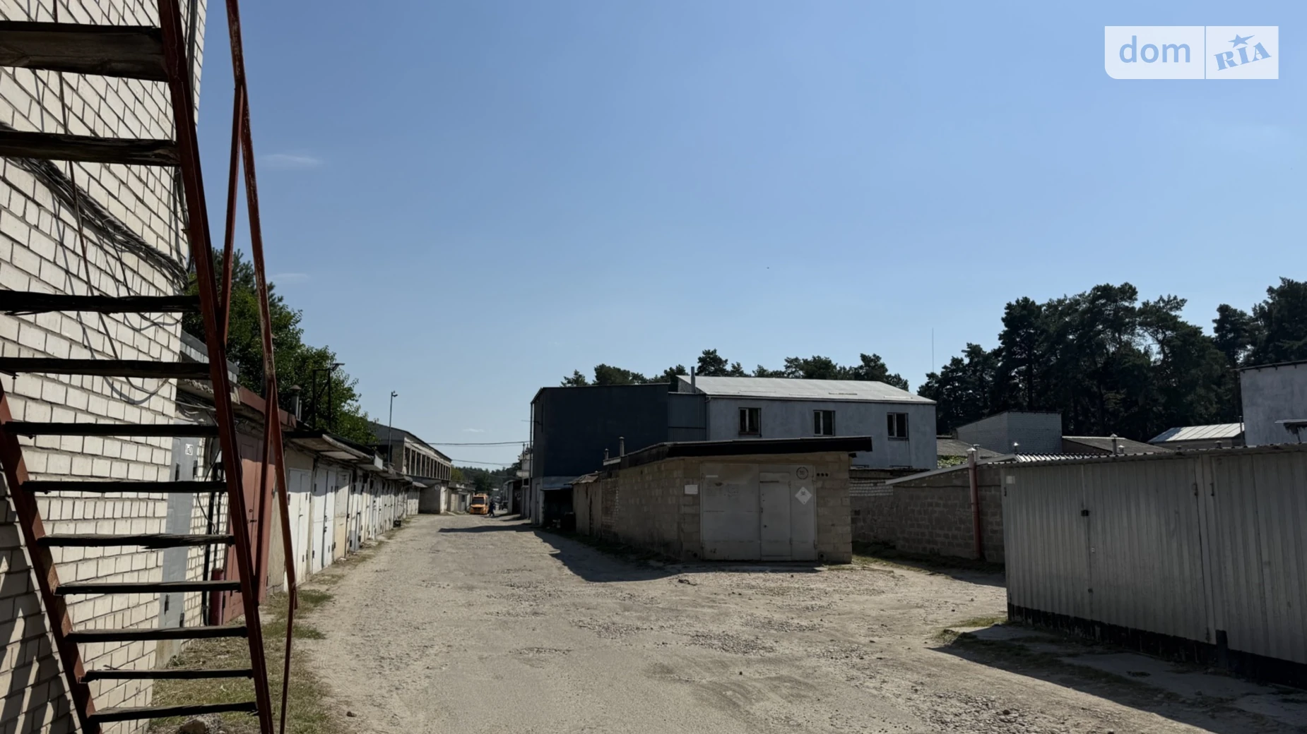 Продается место в гаражном кооперативе под легковое авто на 38.7 кв. м, цена: 11000 $ - фото 2