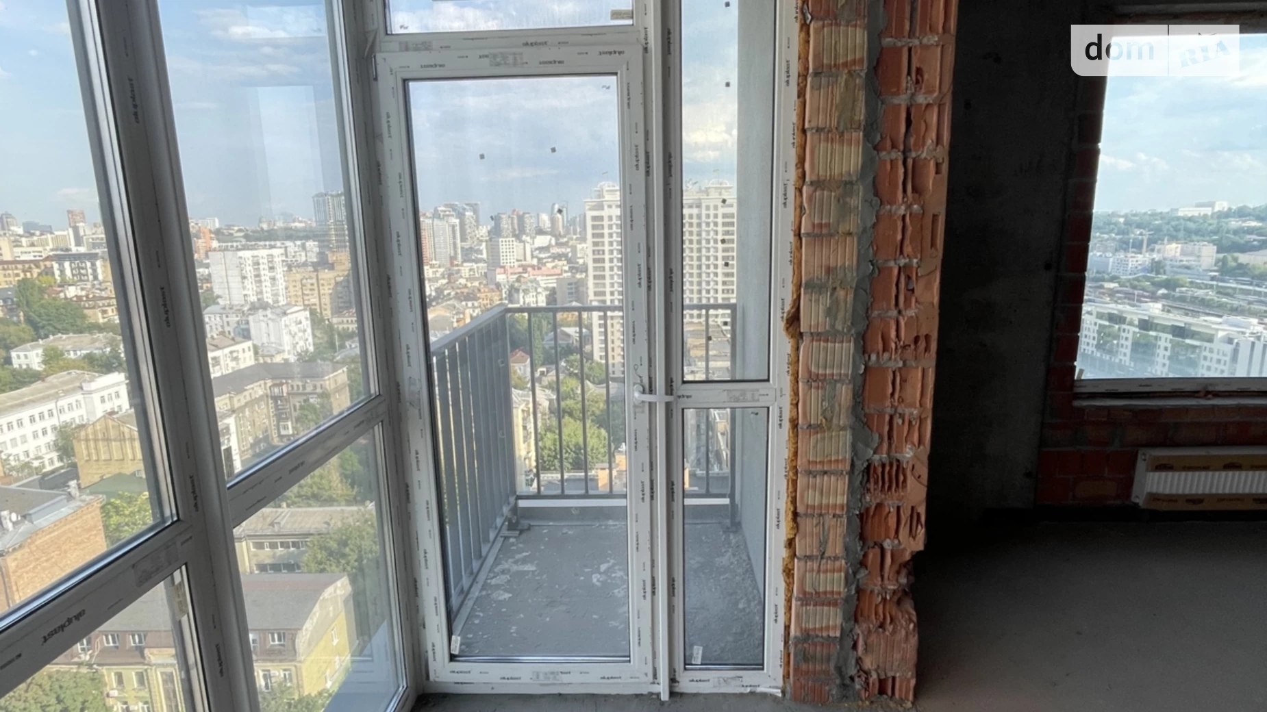 Продается 2-комнатная квартира 86 кв. м в Киеве, ул. Паньковская, 20/82 - фото 2