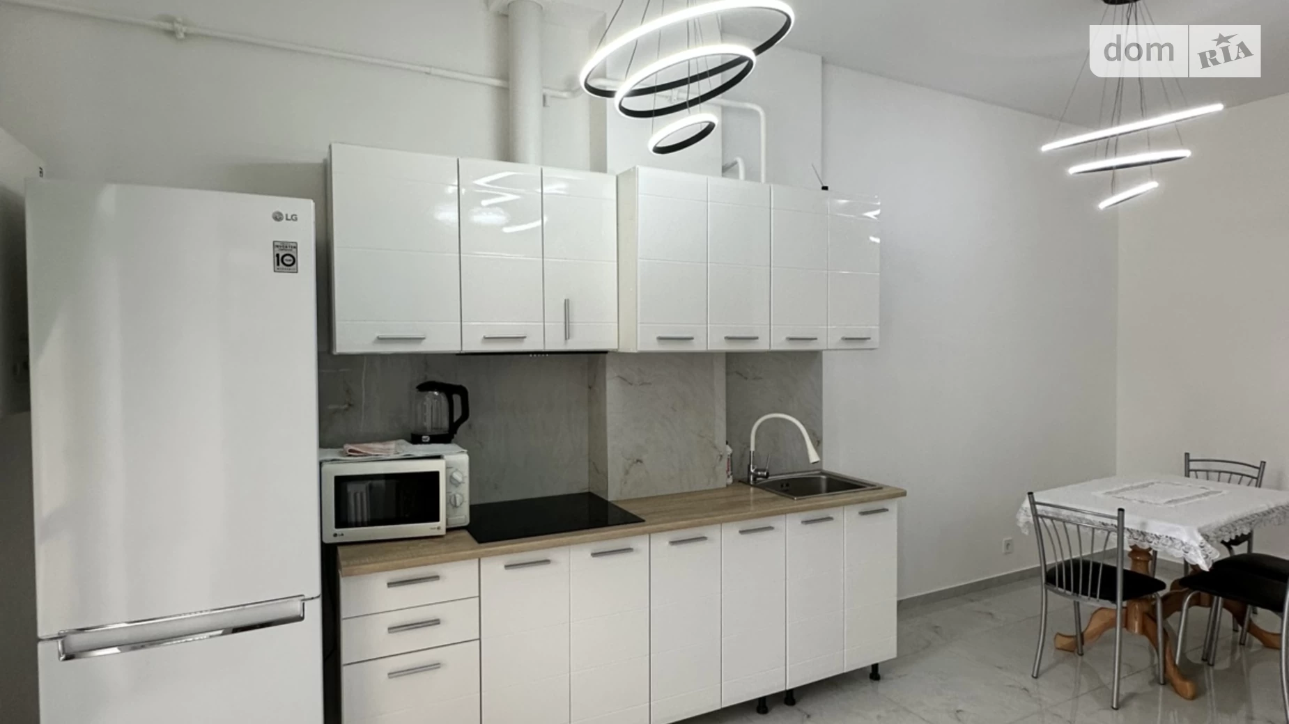 Сдается в аренду 1-комнатная квартира 39 кв. м в Одессе, ул. Долгая, 1А - фото 3