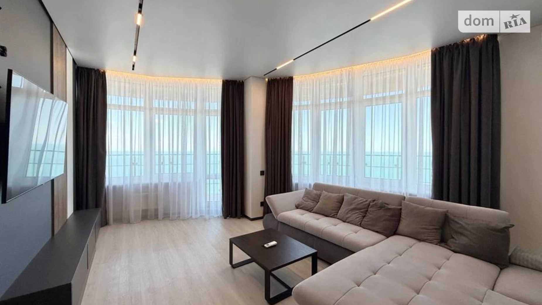 Здається в оренду 3-кімнатна квартира 90 кв. м у Одесі, вул. Валерія Самофалова, 16А/5 - фото 3