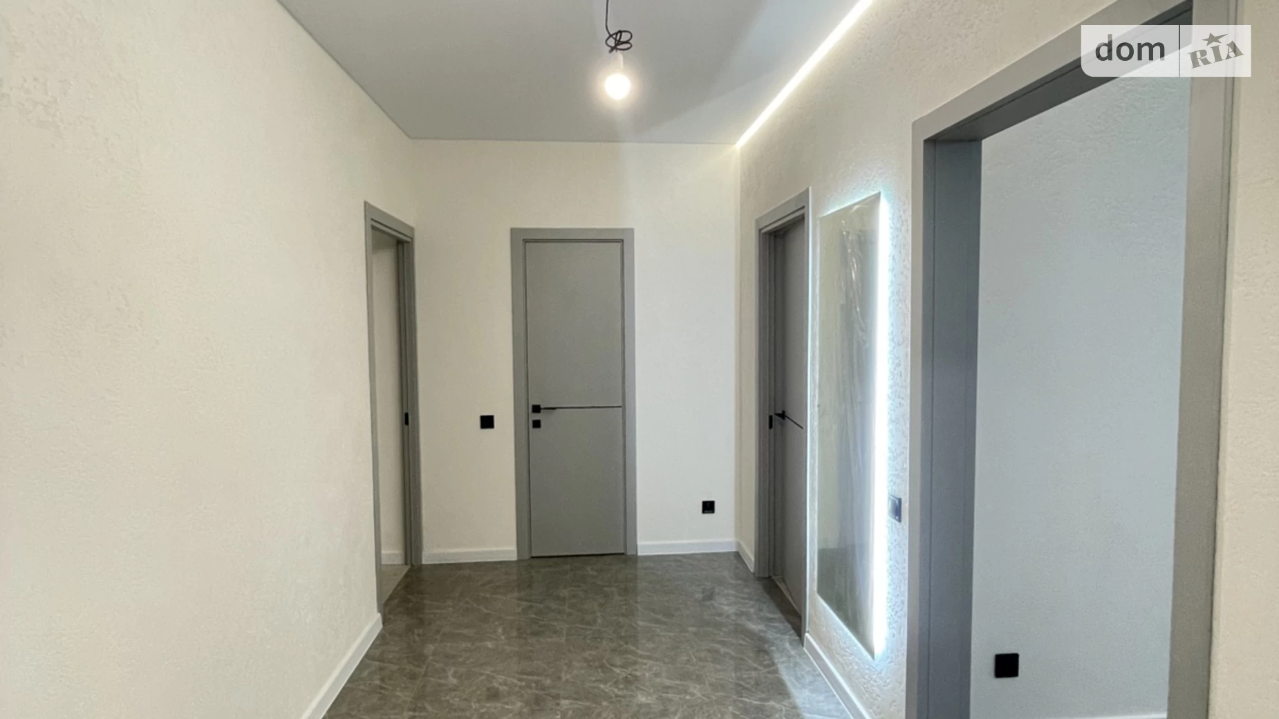 Продается 2-комнатная квартира 64.5 кв. м в Криховцах, ул. Довженко А., 1 - фото 2