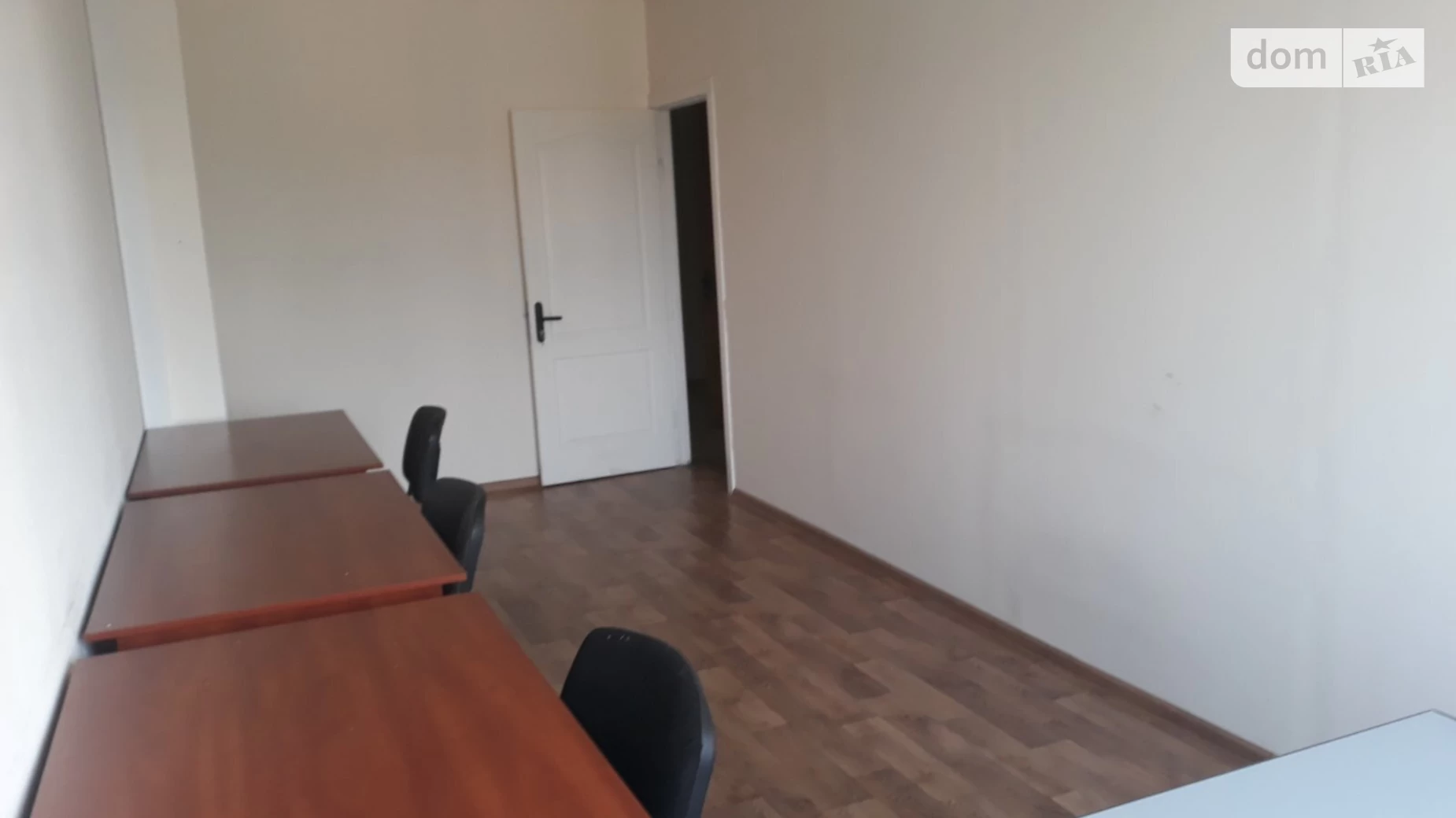Сдается в аренду офис 24 кв. м в бизнес-центре, цена: 7200 грн - фото 3