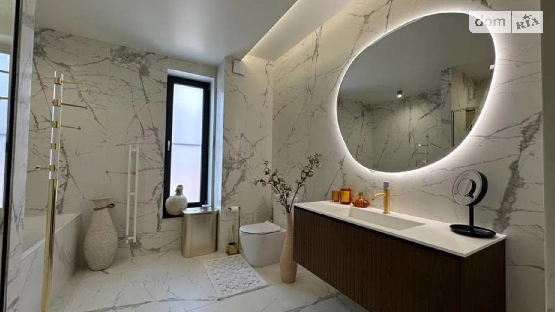 Продается дом на 2 этажа 280 кв. м с верандой, цена: 850000 $ - фото 2