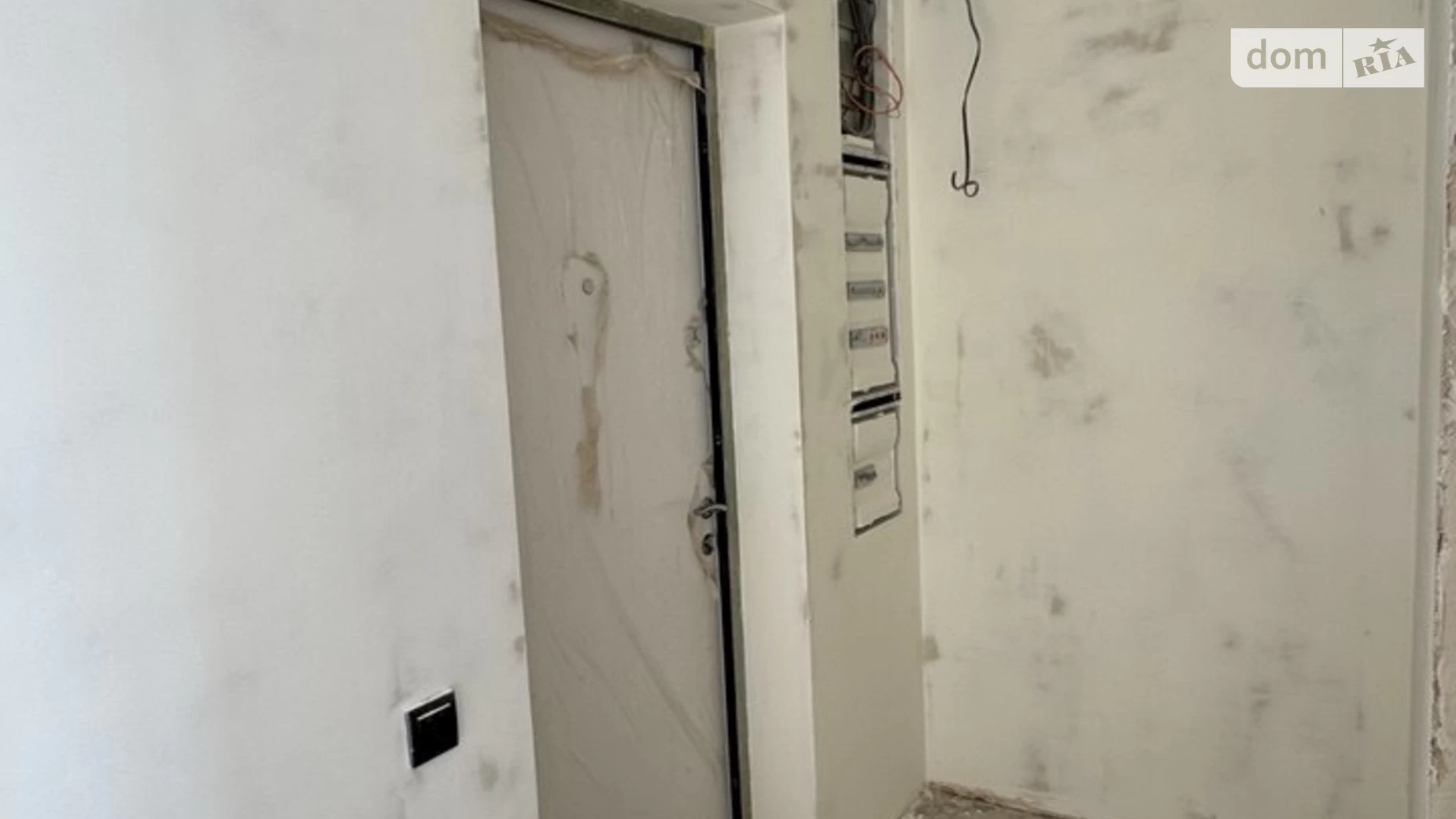 Продается 1-комнатная квартира 62 кв. м в Киеве, ул. Заречная, 4 корпус 1 - фото 4