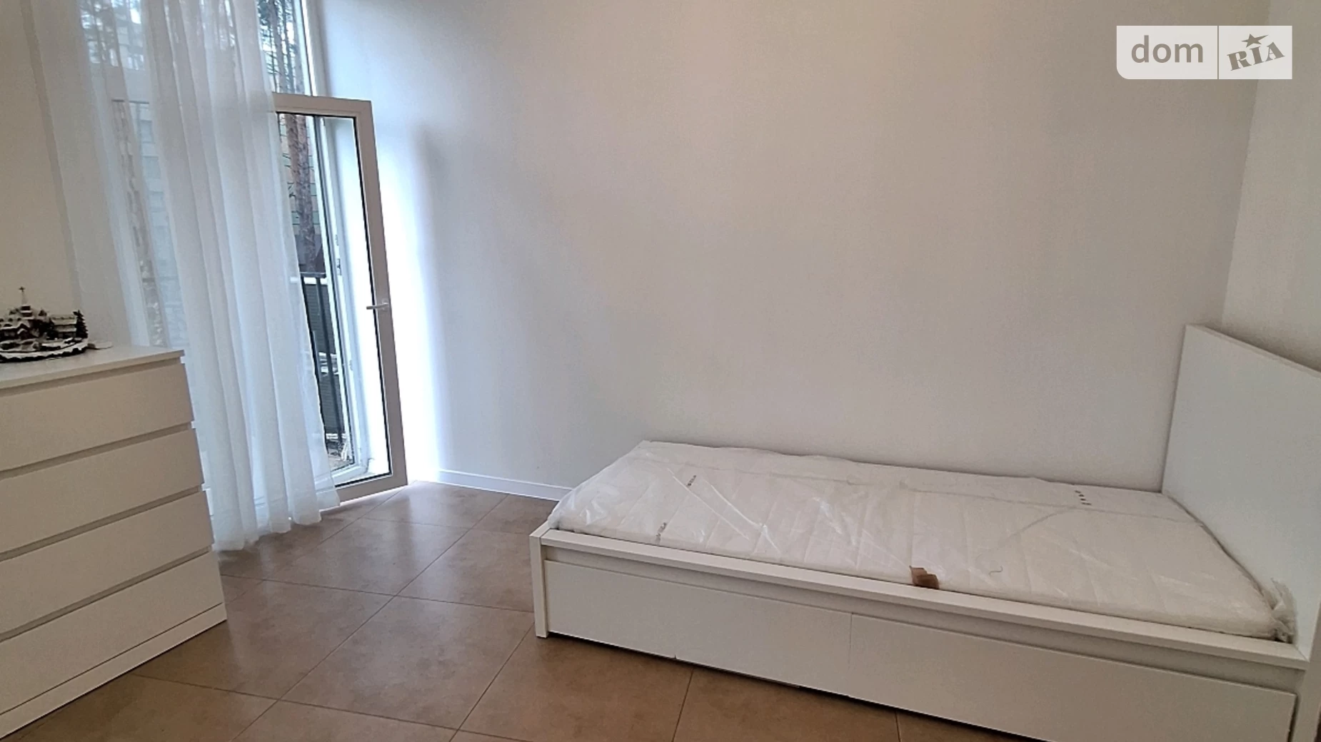 Продается 2-комнатная квартира 60 кв. м в Гостомеле, ул. Охотничья, 3Б - фото 4