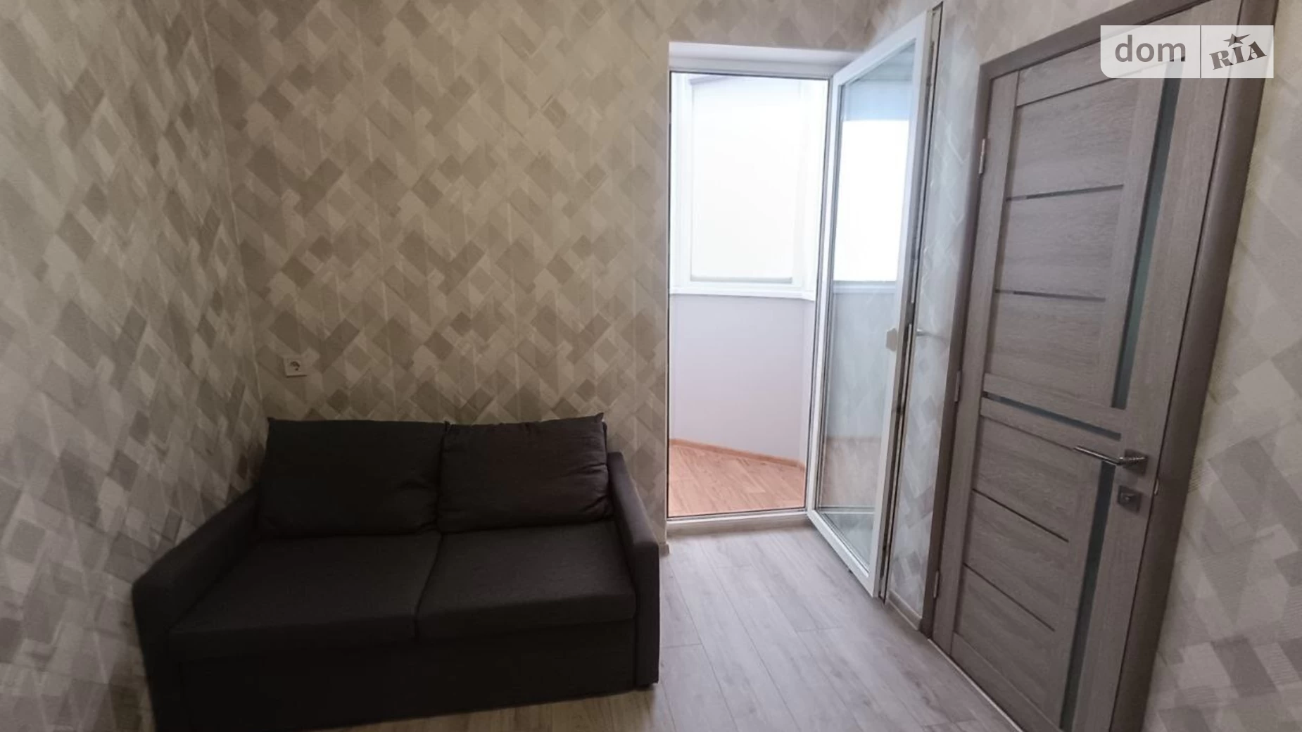 Продается 1-комнатная квартира 39.2 кв. м в Лиманке, мас. Радужный - фото 4
