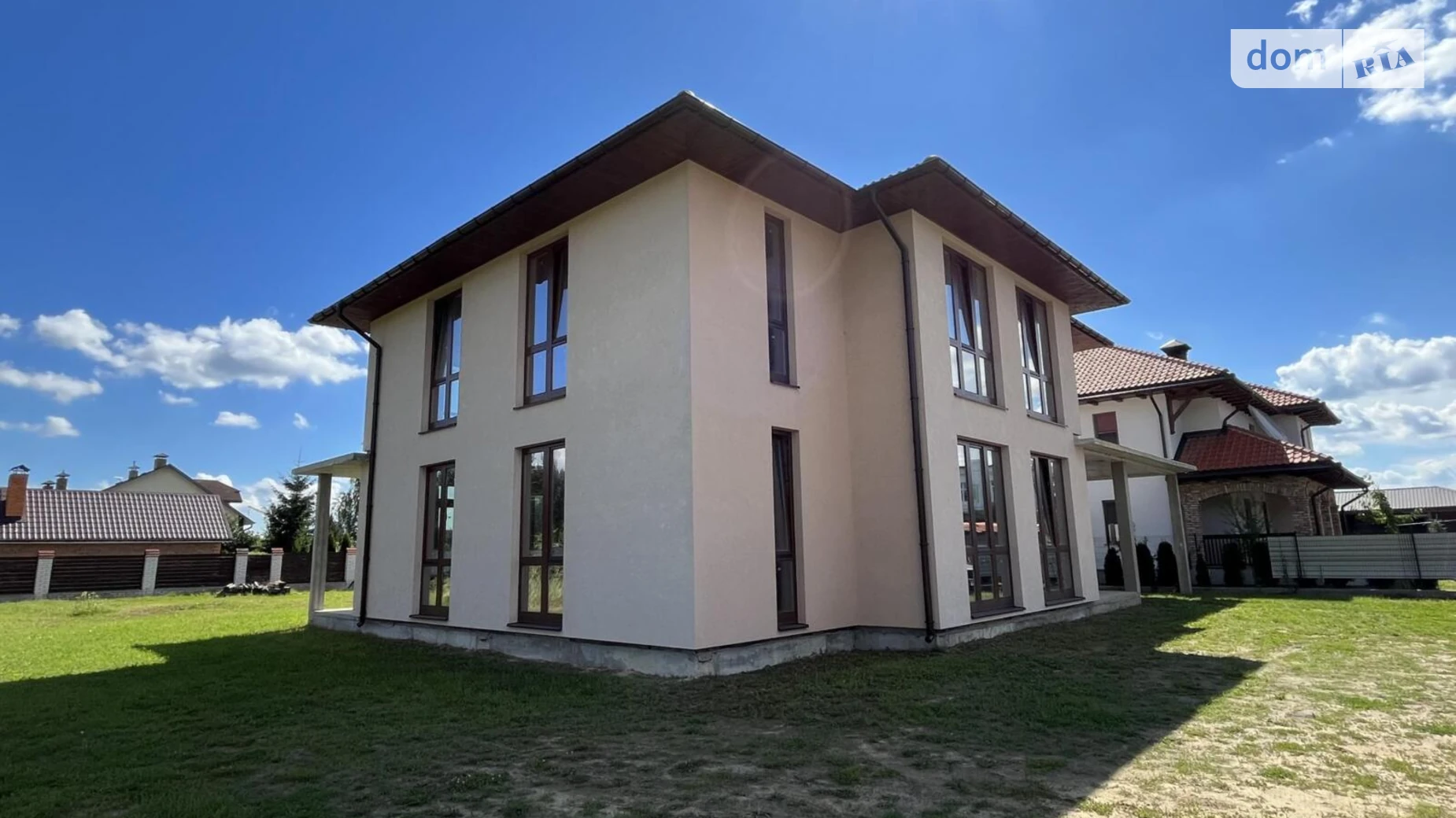 Продается дом на 2 этажа 270 кв. м с террасой, цена: 299000 $ - фото 3