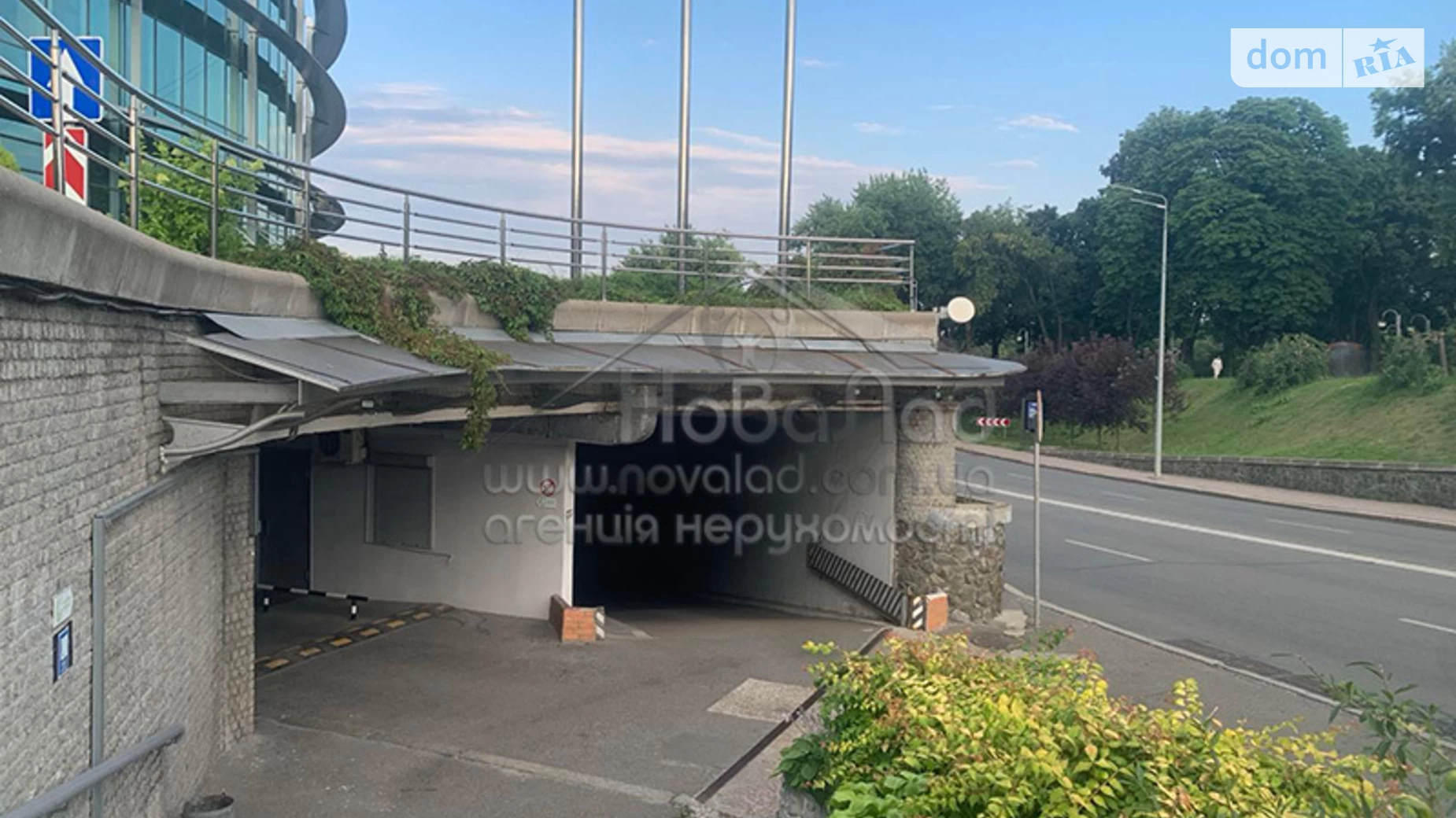 Продается подземный паркинг под легковое авто на 18.8 кв. м, цена: 60000 $ - фото 2