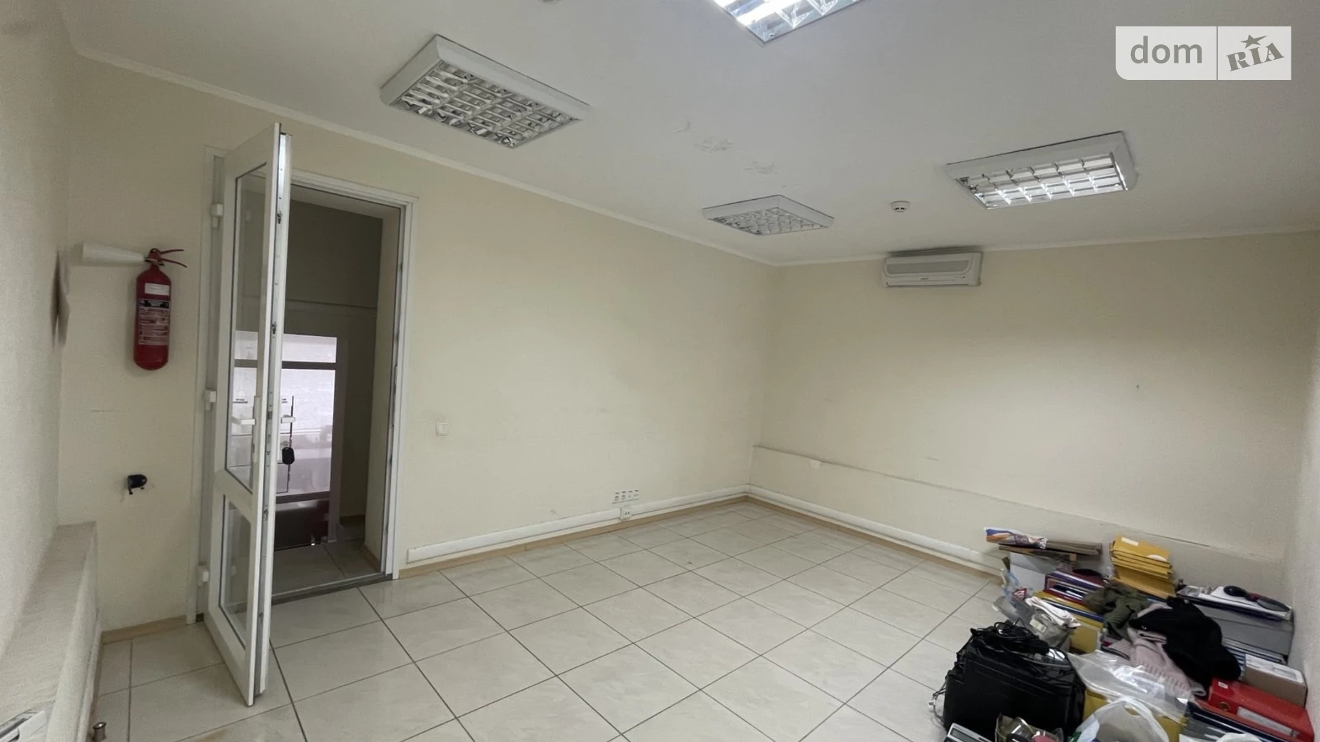 Сдается в аренду офис 25 кв. м в бизнес-центре, цена: 10000 грн - фото 2