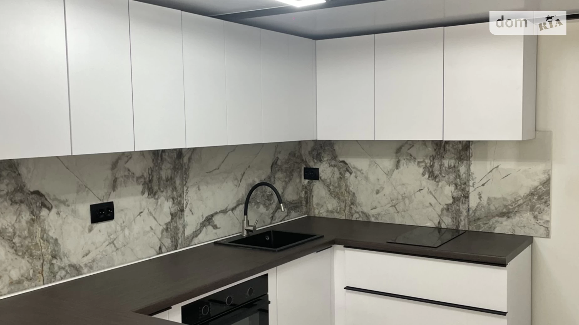 1-комнатная квартира 24 кв. м в Тернополе, ул. Стадниковой Софии - фото 5