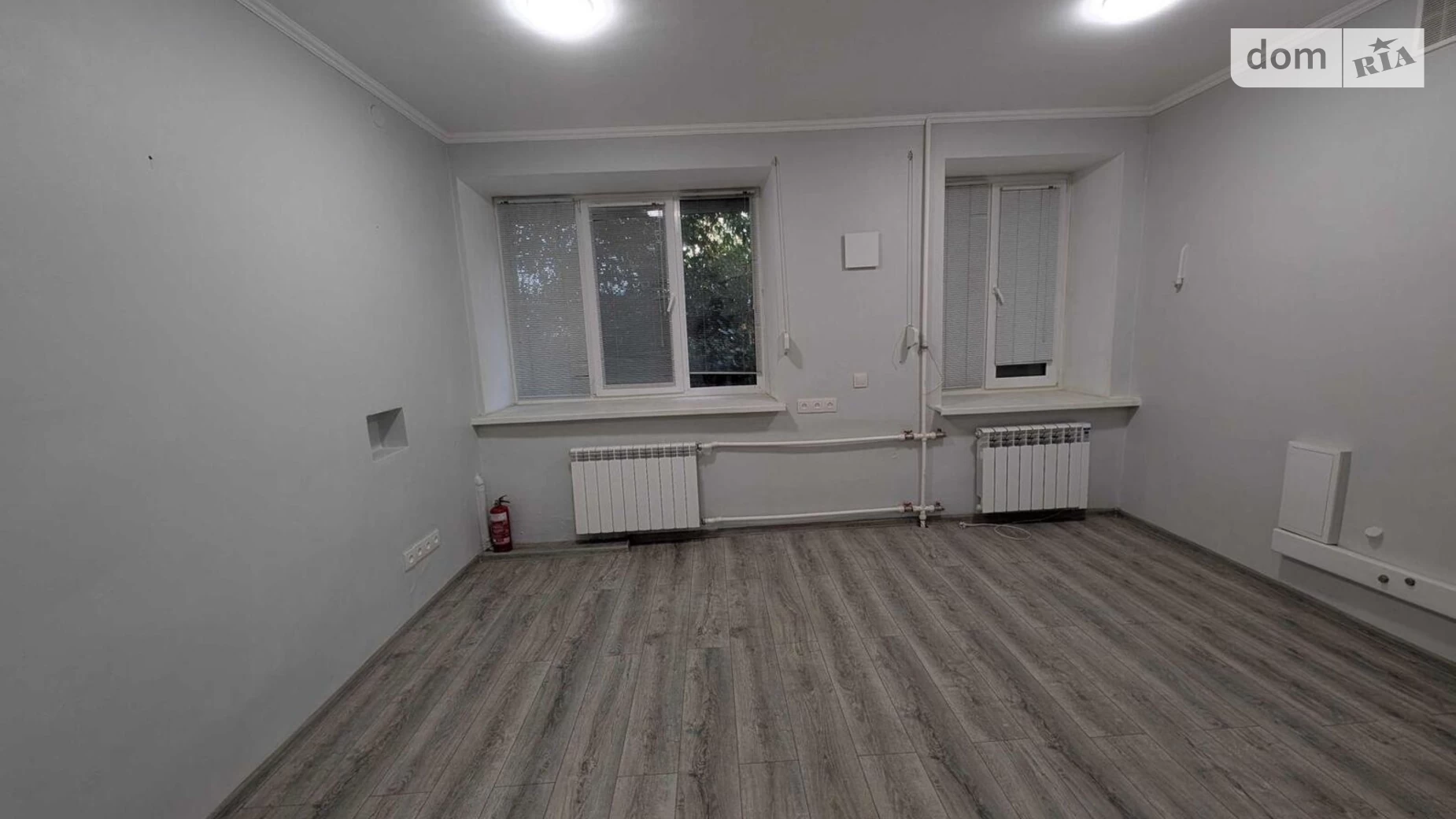 Продается 1-комнатная квартира 20.9 кв. м в Киеве, ул. Владимирская - фото 2
