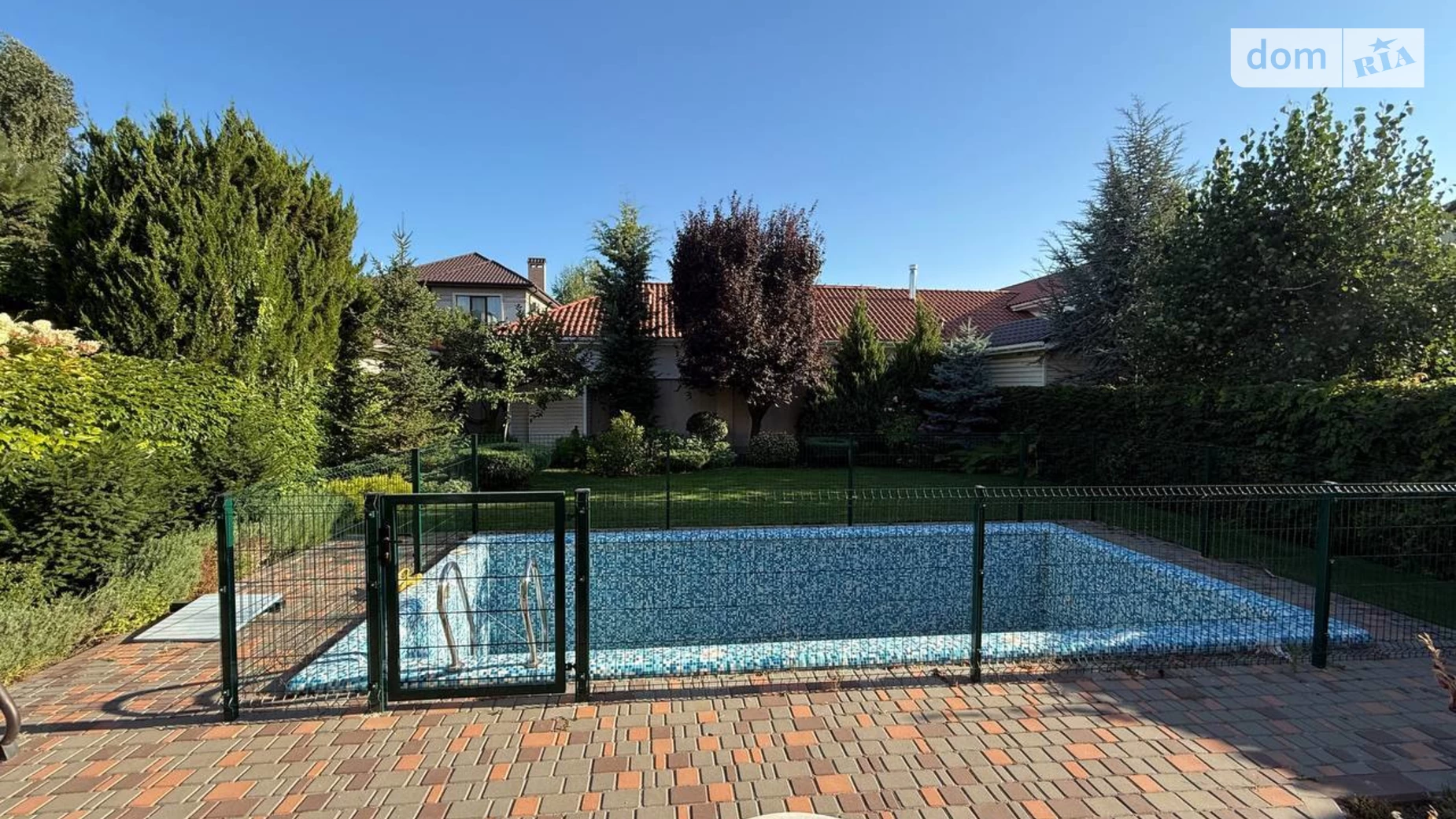 Продается дом на 2 этажа 191.4 кв. м с камином, цена: 290000 $ - фото 3