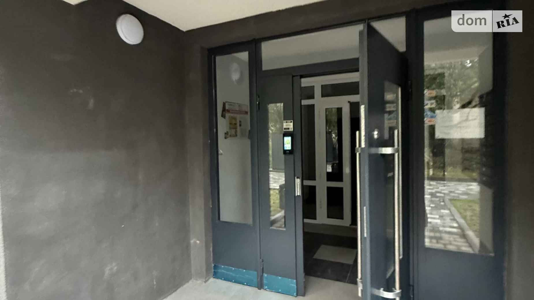 2-комнатная квартира 66 кв. м в Тернополе, ул. Будного Степана - фото 2