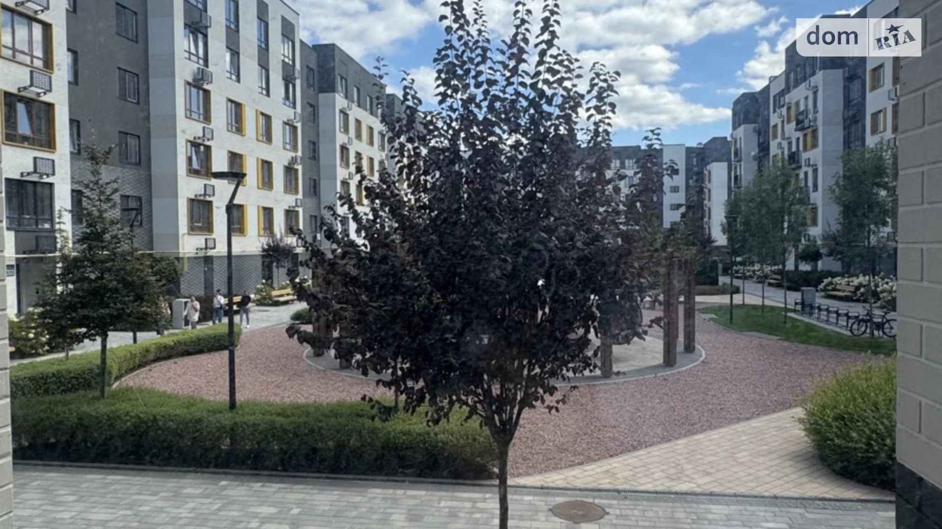 Продается 1-комнатная квартира 40 кв. м в Ирпене, ул. Соборная(ІІІ Интернационала) - фото 2