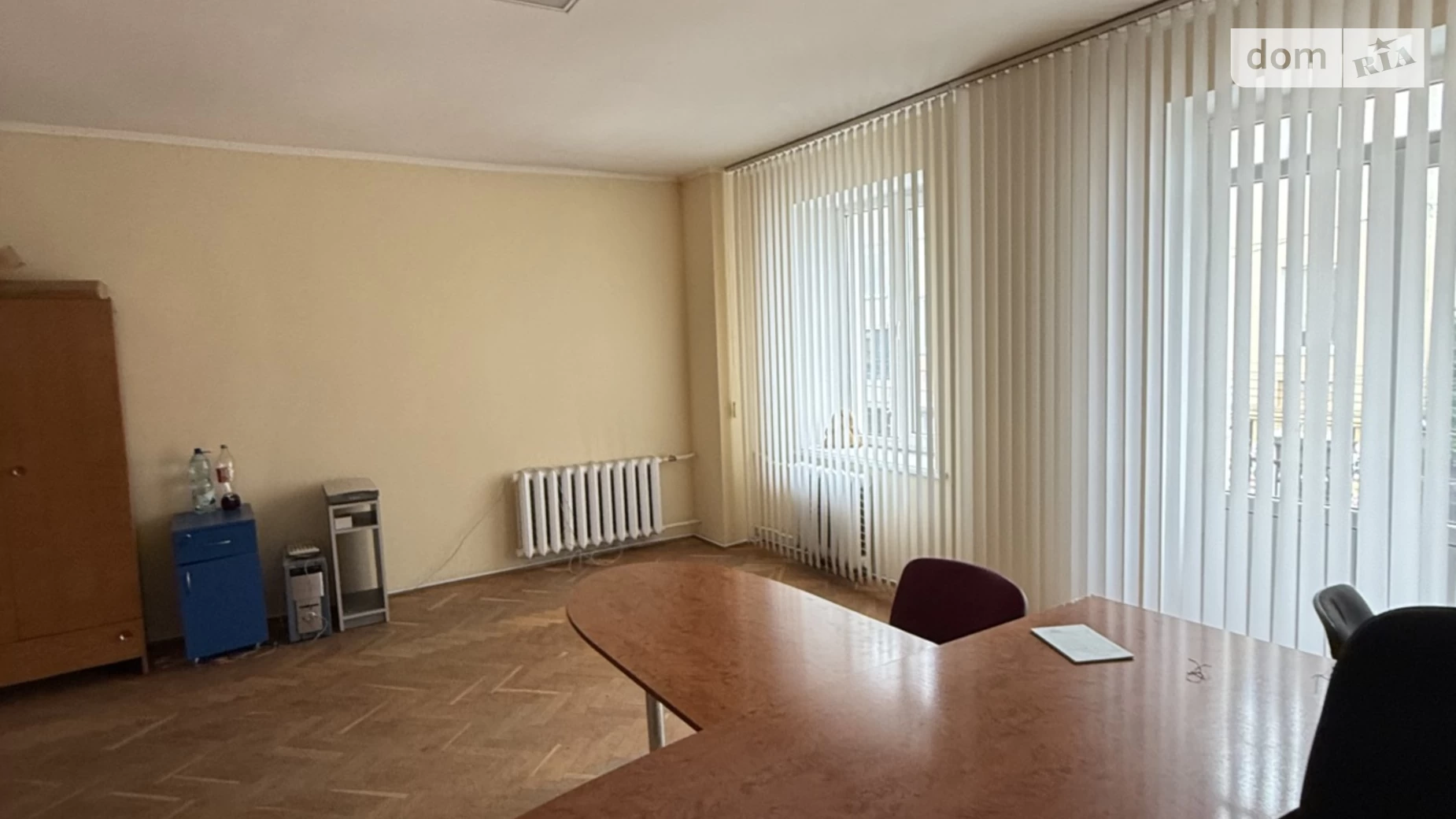 Сдается в аренду офис 55 кв. м в бизнес-центре, цена: 5000 грн - фото 4