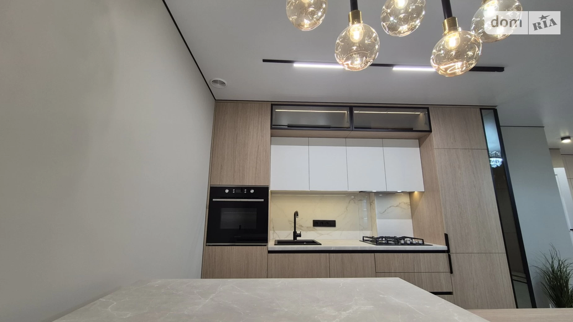 2-комнатная квартира 63 кв. м в Тернополе, ул. Смакулы, 8 - фото 4