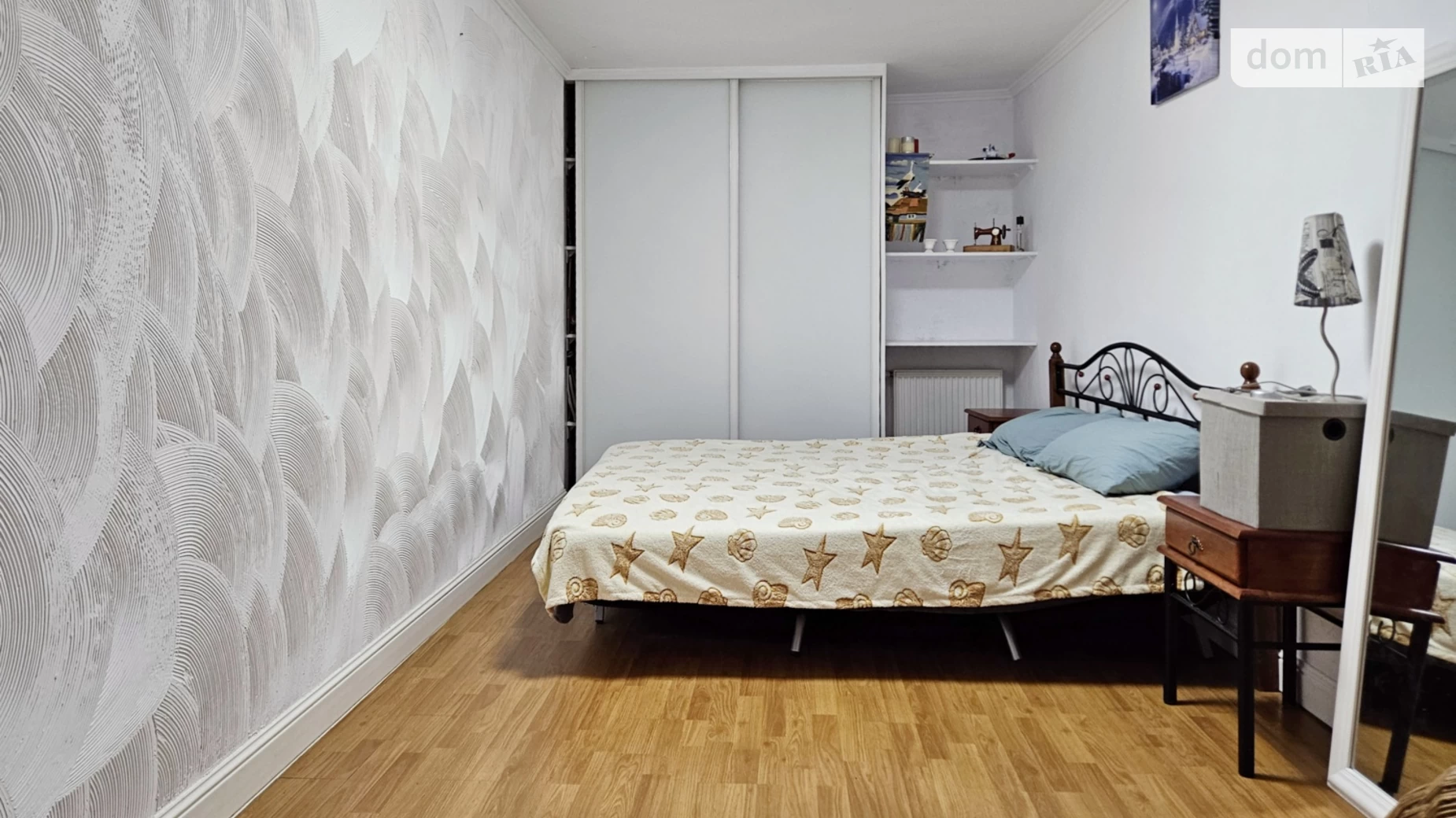 Продается 1-комнатная квартира 49 кв. м в Львове, пл. Рынок, 3 - фото 2