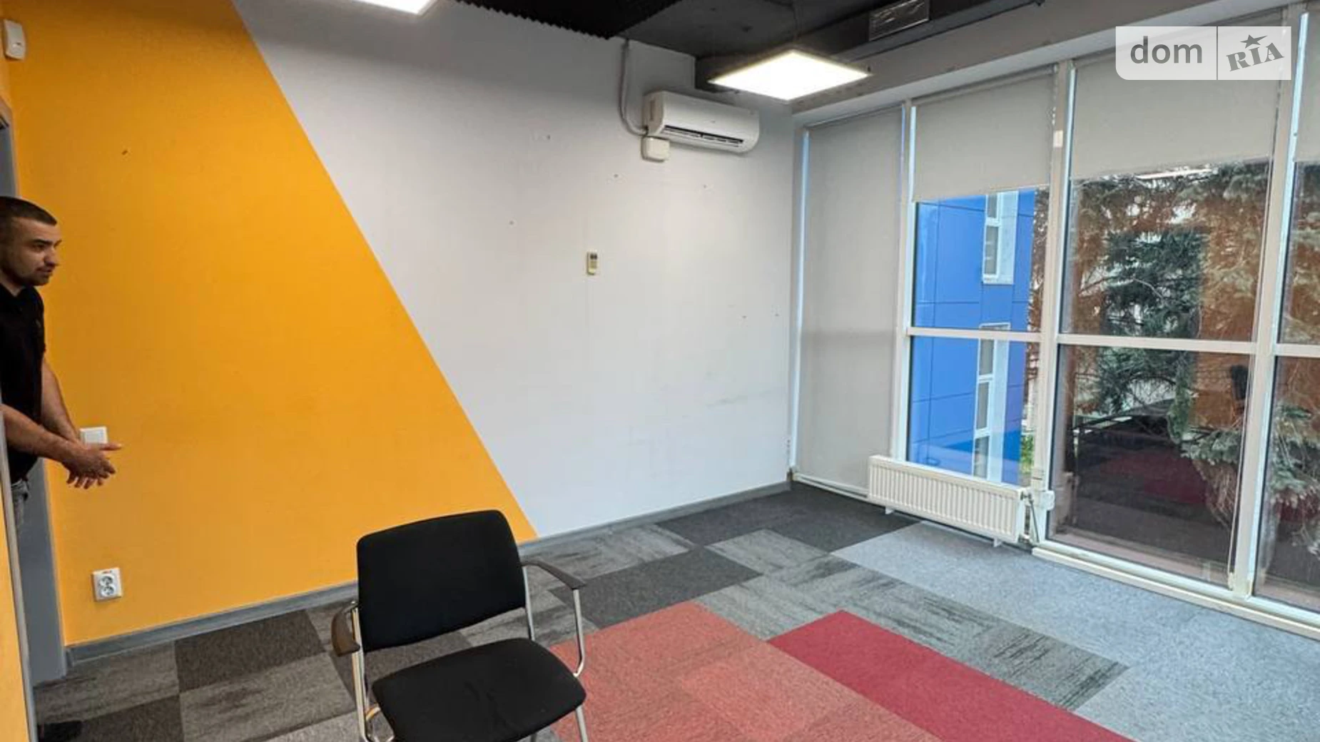 Сдается в аренду офис 255 кв. м в бизнес-центре, цена: 3060 $ - фото 4