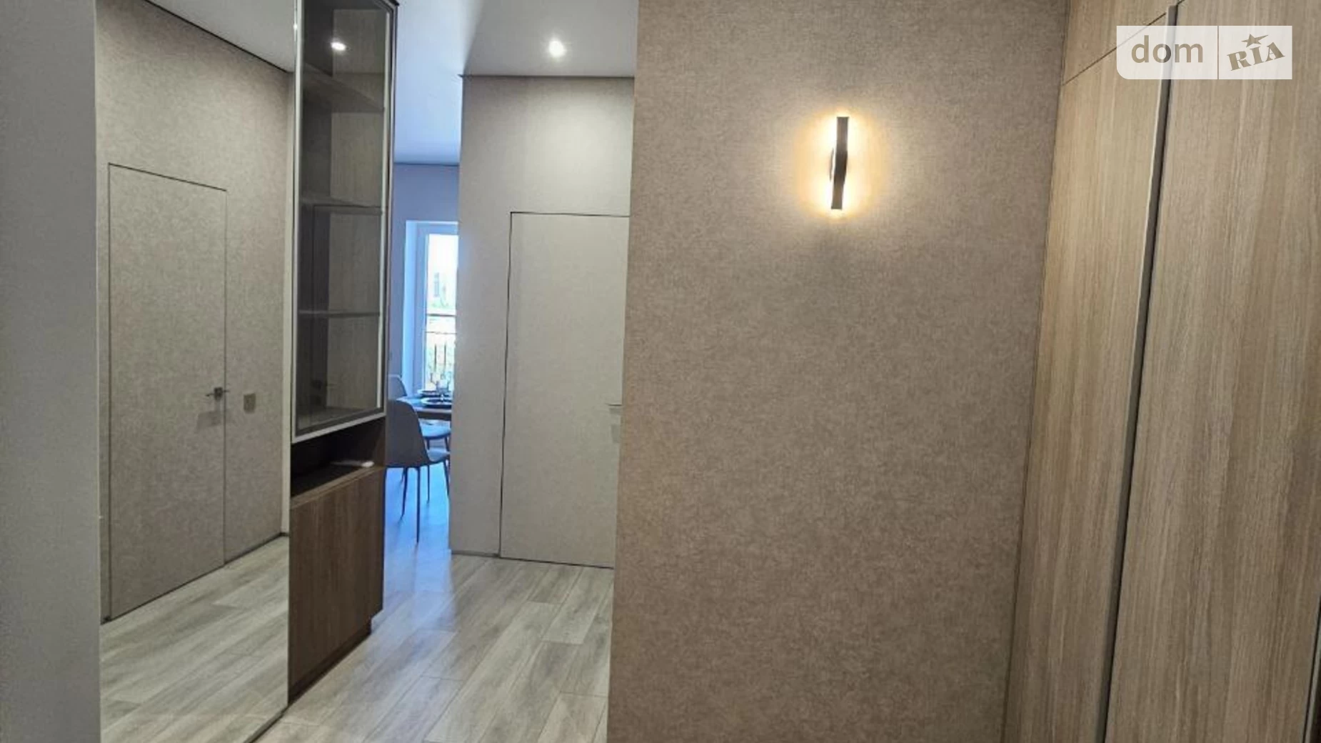 Продается 1-комнатная квартира 42.2 кв. м в Одессе, ул. Краснова, 1Б - фото 2