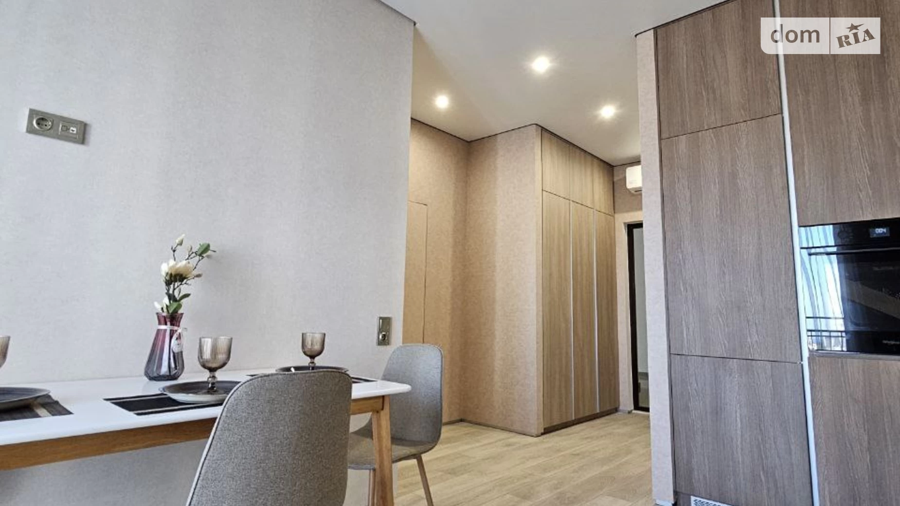 Продается 1-комнатная квартира 41 кв. м в Одессе, ул. Краснова, 1Б - фото 3