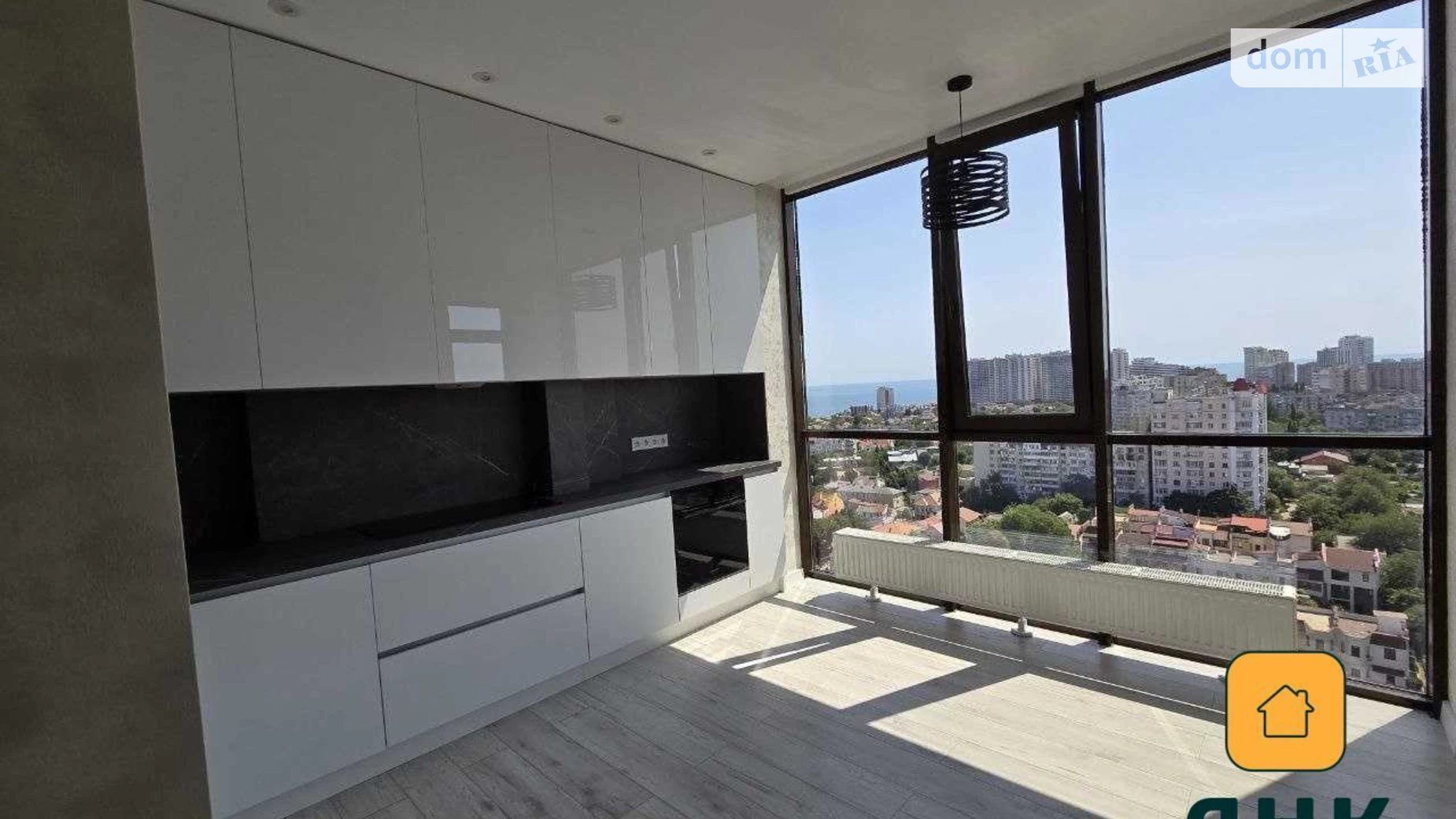 Продается 2-комнатная квартира 65 кв. м в Одессе, ул. Педагогическая, 23 - фото 2