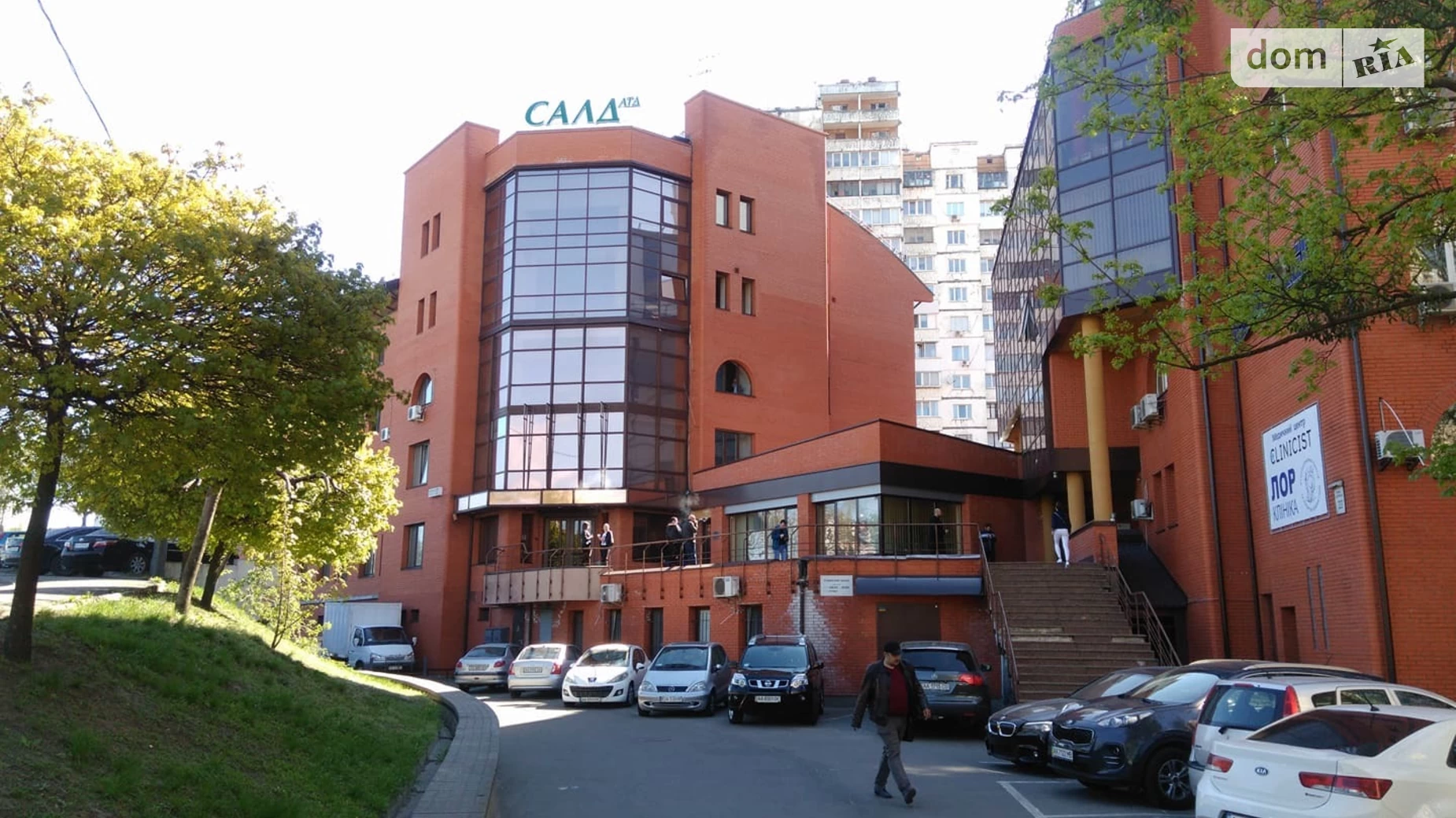 Сдается в аренду офис 56 кв. м в бизнес-центре, цена: 11200 грн - фото 2