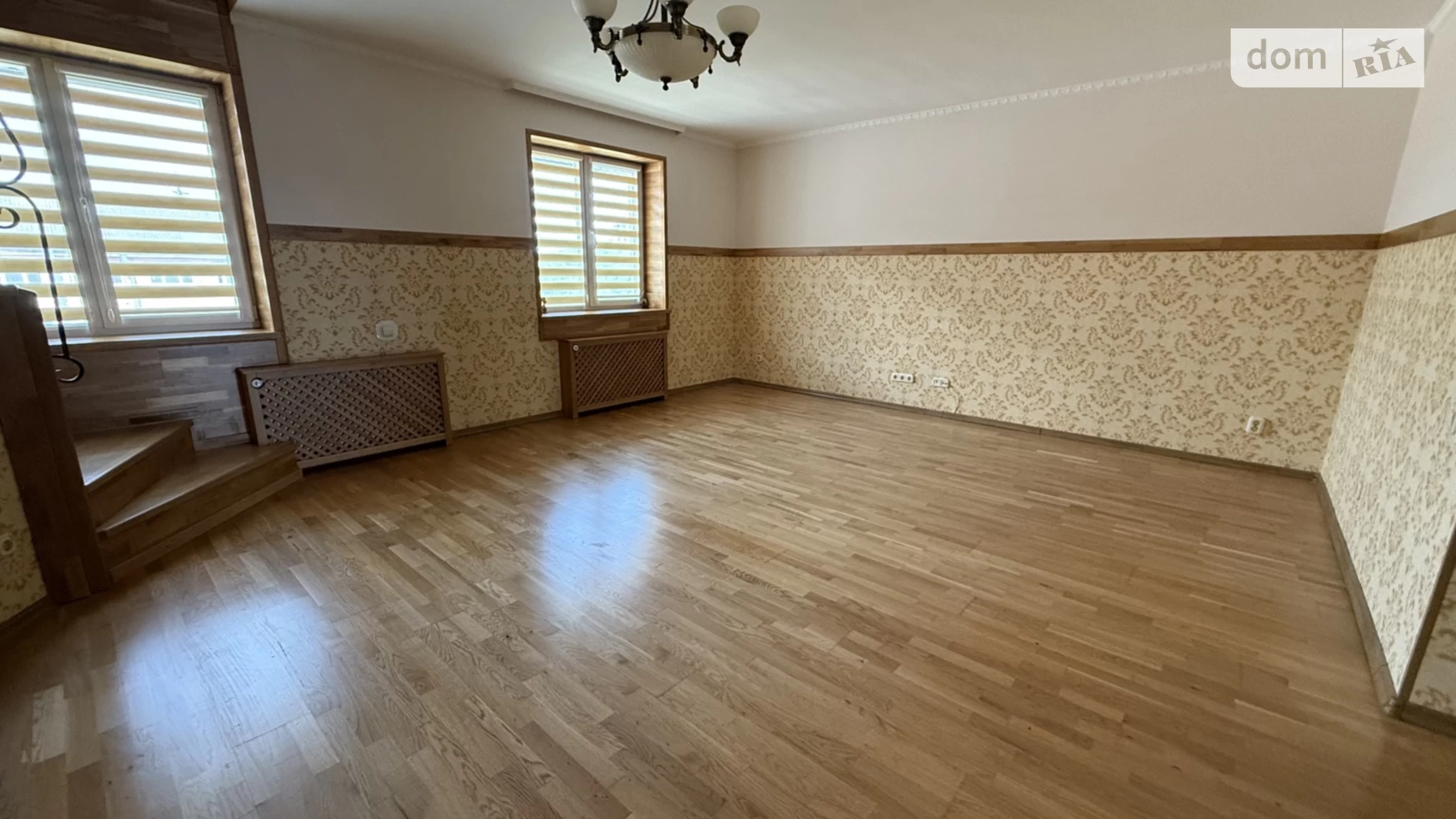 Продається 4-кімнатна квартира 189 кв. м у Рівному, вул. Відінська, 39Б - фото 4