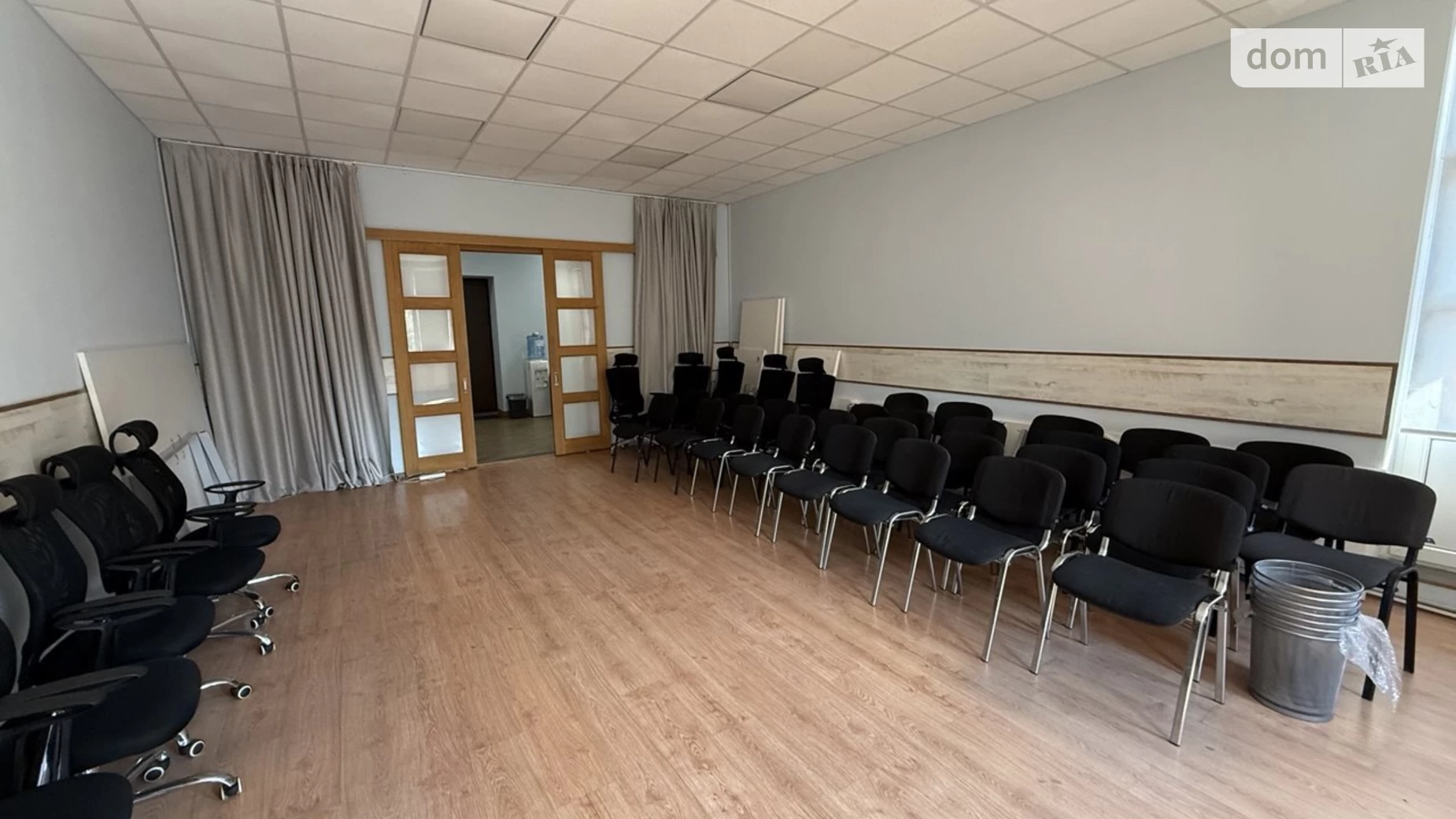 Сдается в аренду офис 127 кв. м в бизнес-центре, цена: 1200 $ - фото 5