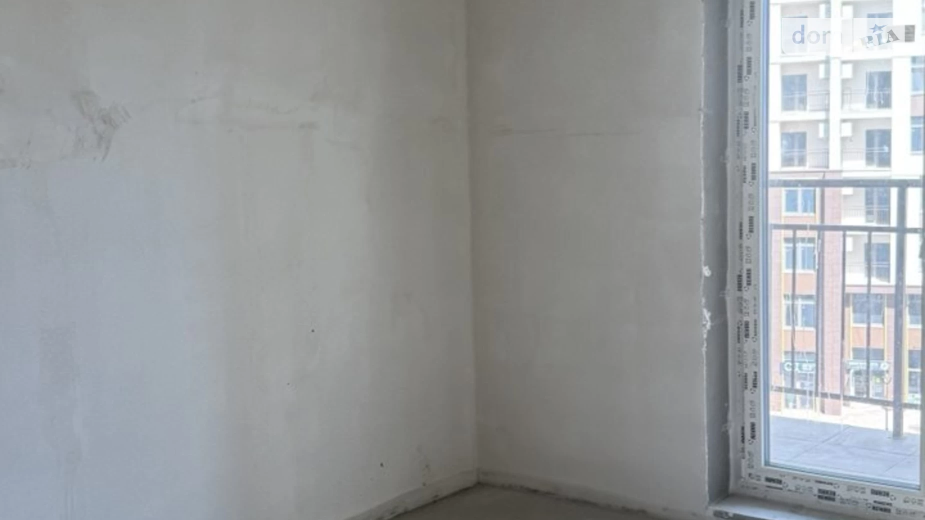 Продается 1-комнатная квартира 42 кв. м в Одессе, ул. Краснова, 3 корпус 66 - фото 2